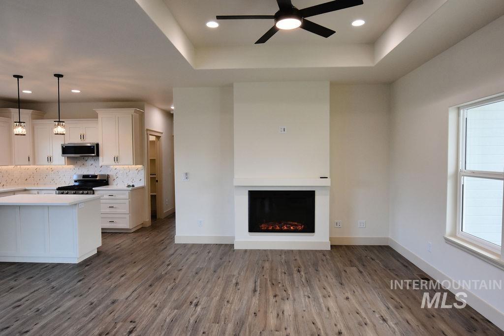 1512 Tverdy Ln, Buhl, Idaho 83316, 4 Bedrooms, 2 Bathrooms, Residential For Sale, Price $440,000,MLS 98955630