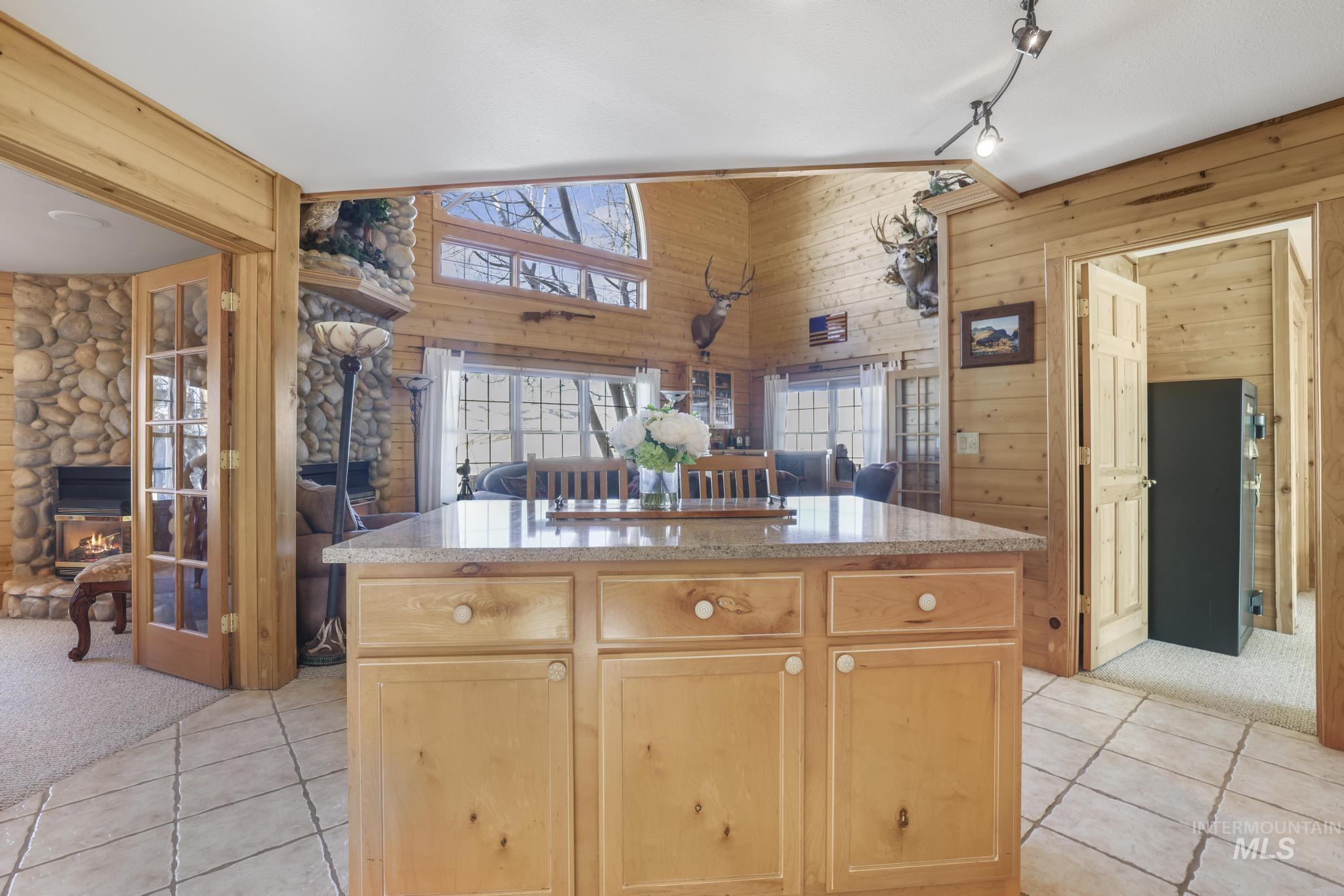 203 N Brush Road, Fairfield, Idaho 83327, 5 Bedrooms, 4 Bathrooms, Residential For Sale, Price $1,789,000, 98955711