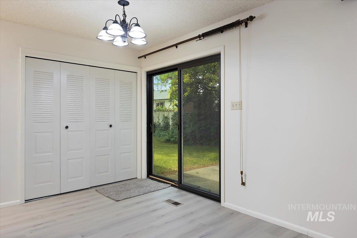 551 Park Meadows Circle, Twin Falls, Idaho 83301, 3 Bedrooms, 2 Bathrooms, Residential For Sale, Price $359,900,MLS 98955739