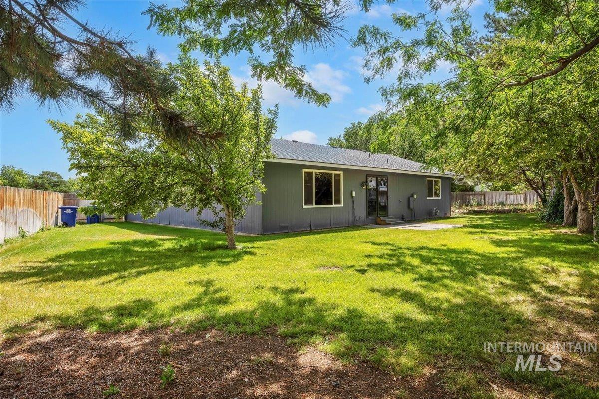 551 Park Meadows Circle, Twin Falls, Idaho 83301, 3 Bedrooms, 2 Bathrooms, Residential For Sale, Price $359,900,MLS 98955739