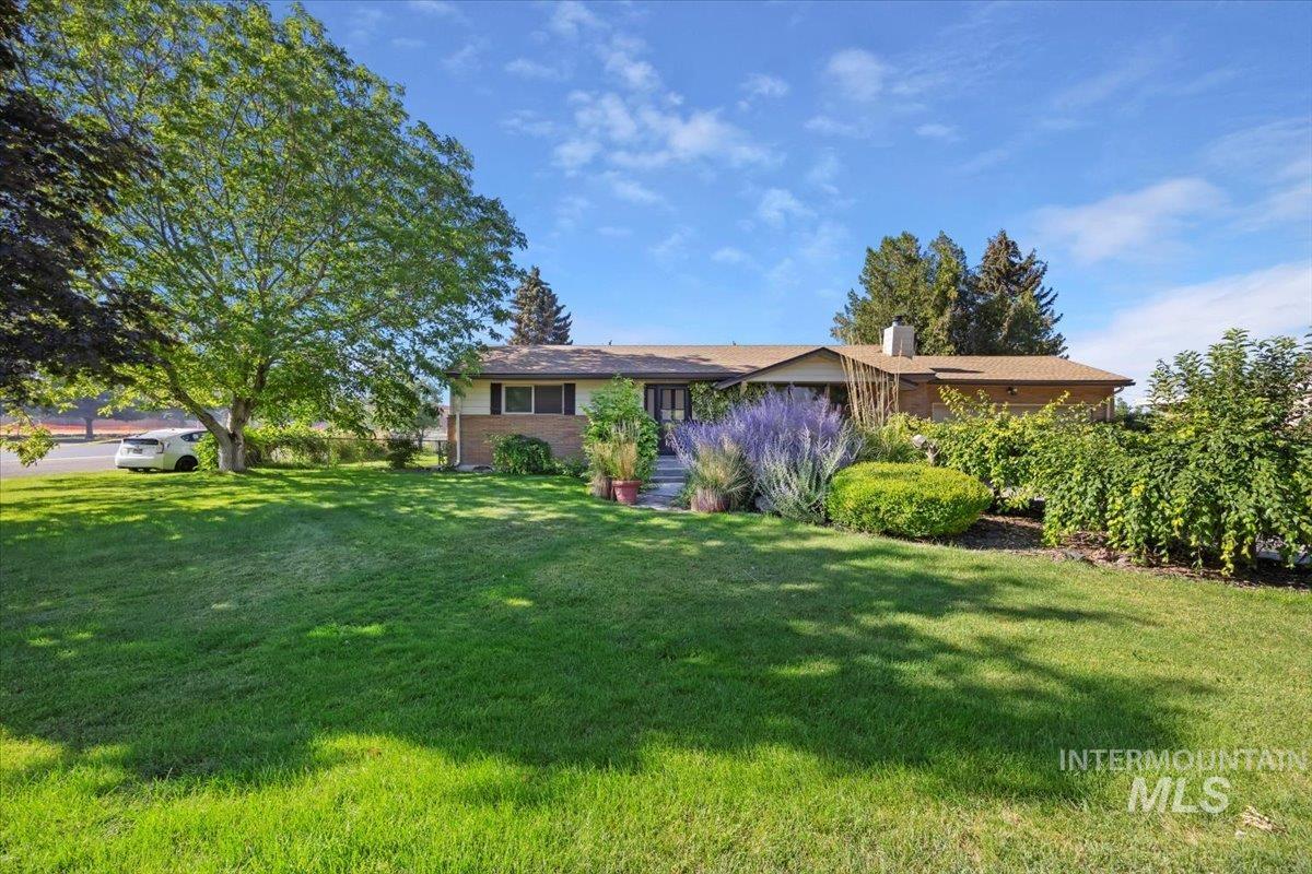 305 Lucille St., Kimberly, Idaho 83301, 4 Bedrooms, 2 Bathrooms, Residential For Sale, Price $349,900,MLS 98955771