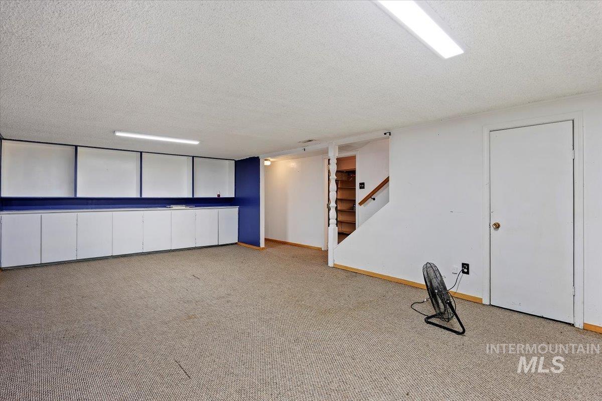 305 Lucille St., Kimberly, Idaho 83301, 4 Bedrooms, 2 Bathrooms, Residential For Sale, Price $349,900,MLS 98955771