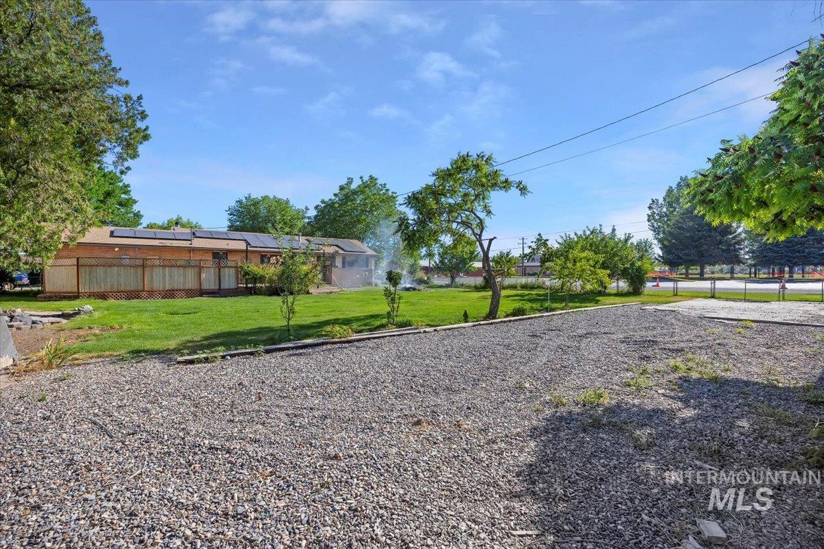 305 Lucille St., Kimberly, Idaho 83301, 4 Bedrooms, 2 Bathrooms, Residential For Sale, Price $349,900,MLS 98955771