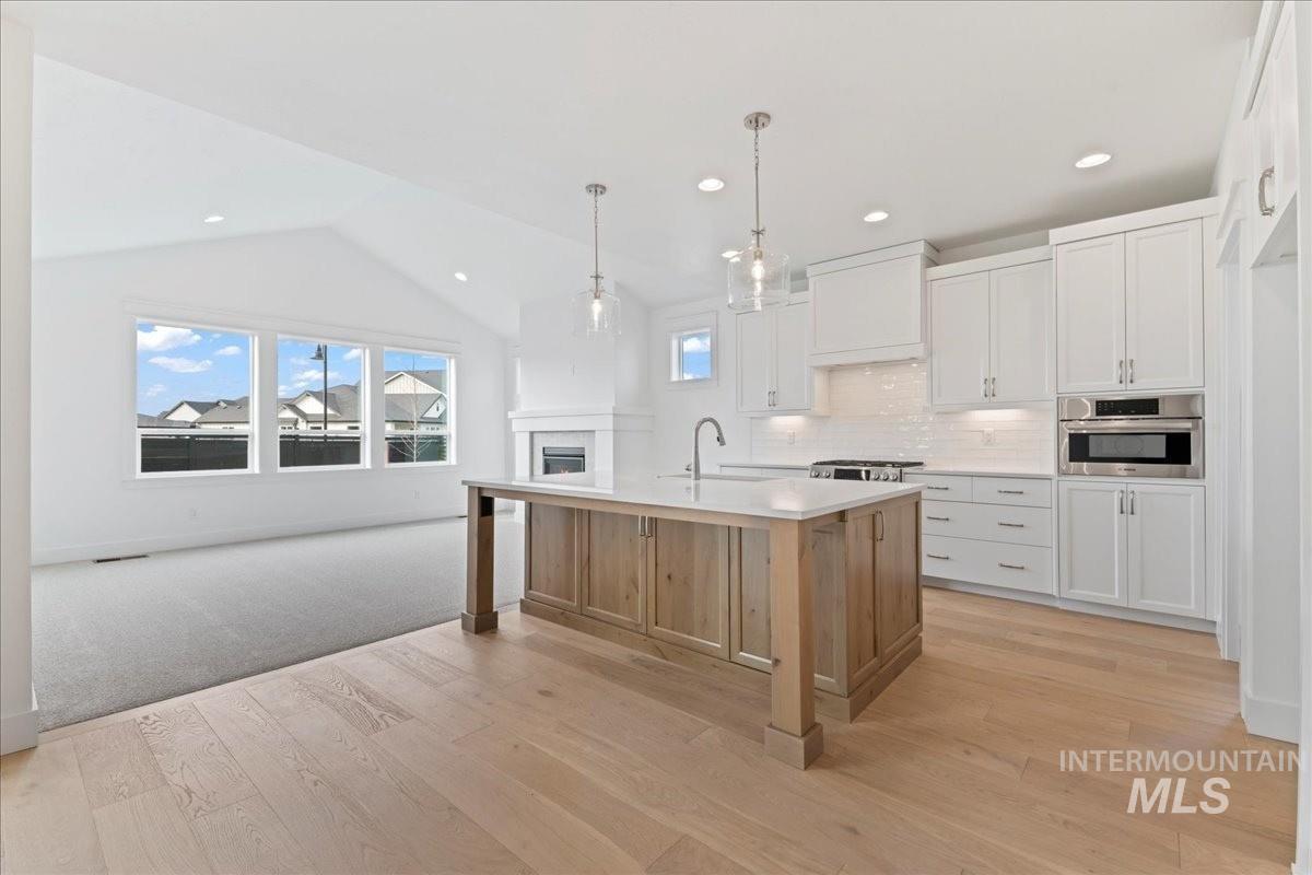 6753 N Magic Mallard Ave, Meridian, Idaho 83646, 3 Bedrooms, 3 Bathrooms, Residential For Sale, Price $654,900,MLS 98955784