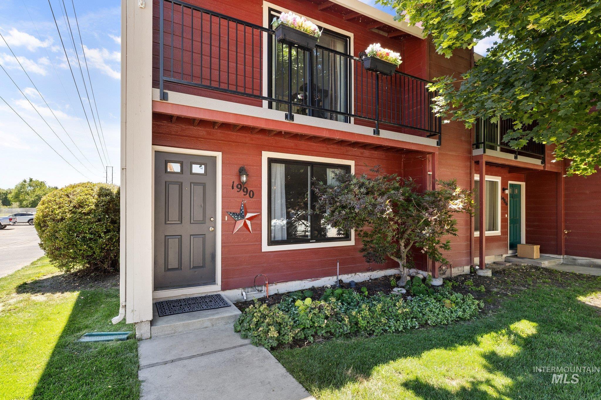 1990 Old Saybrook, Boise, Idaho 83706, 3 Bedrooms, 1.5 Bathrooms, Residential For Sale, Price $359,900, 98955817