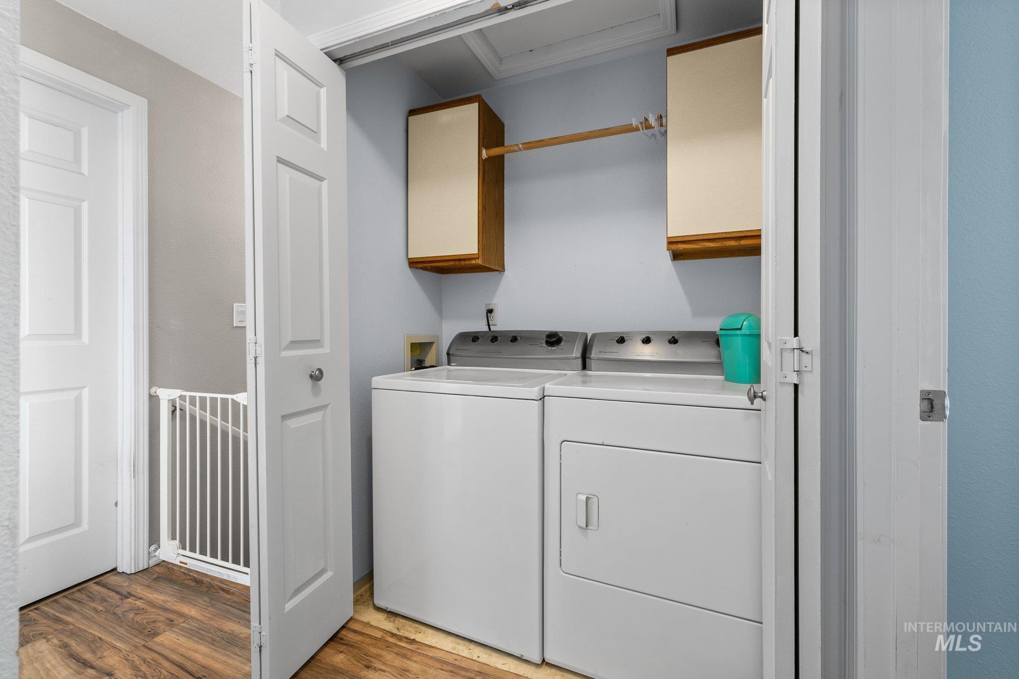 1990 Old Saybrook, Boise, Idaho 83706, 3 Bedrooms, 1.5 Bathrooms, Residential For Sale, Price $359,900,MLS 98955817