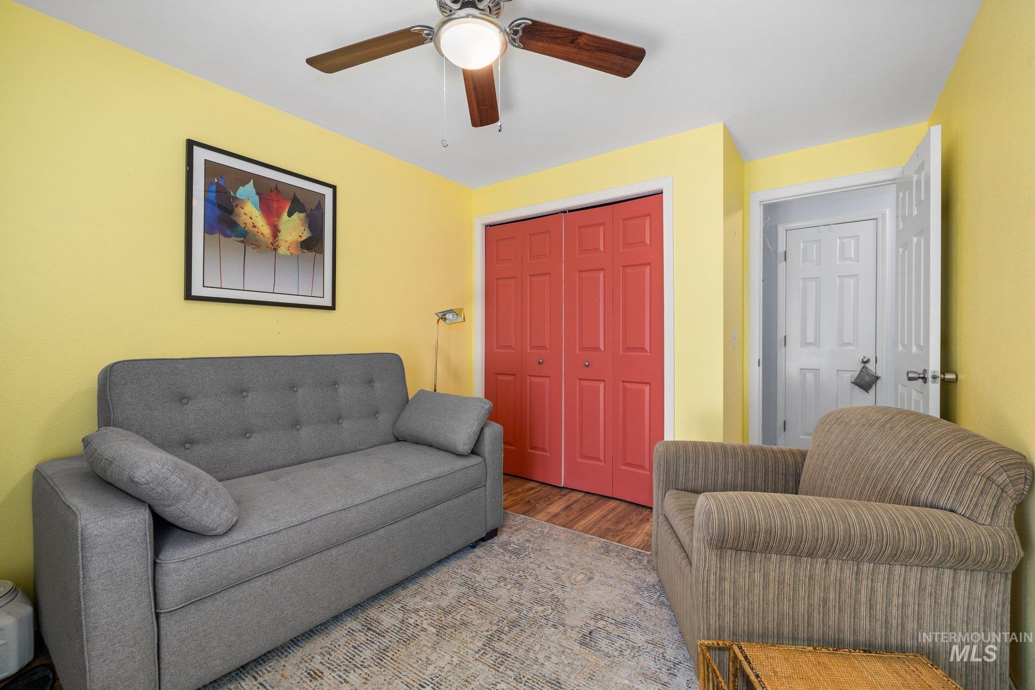 1990 Old Saybrook, Boise, Idaho 83706, 3 Bedrooms, 1.5 Bathrooms, Residential For Sale, Price $359,900,MLS 98955817