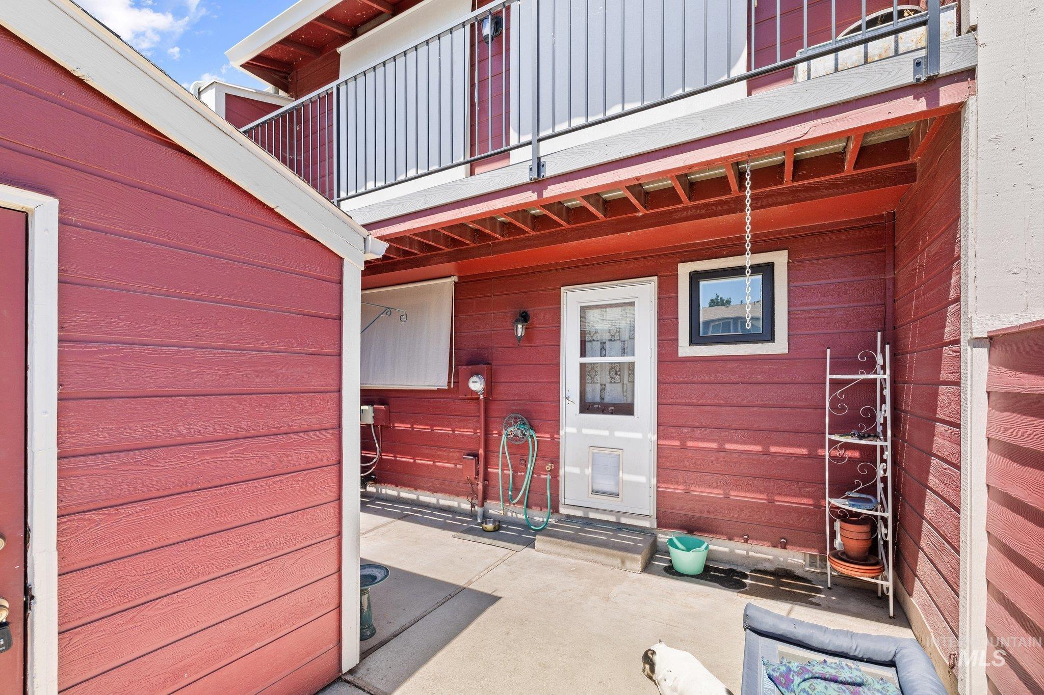 1990 Old Saybrook, Boise, Idaho 83706, 3 Bedrooms, 1.5 Bathrooms, Residential For Sale, Price $359,900,MLS 98955817