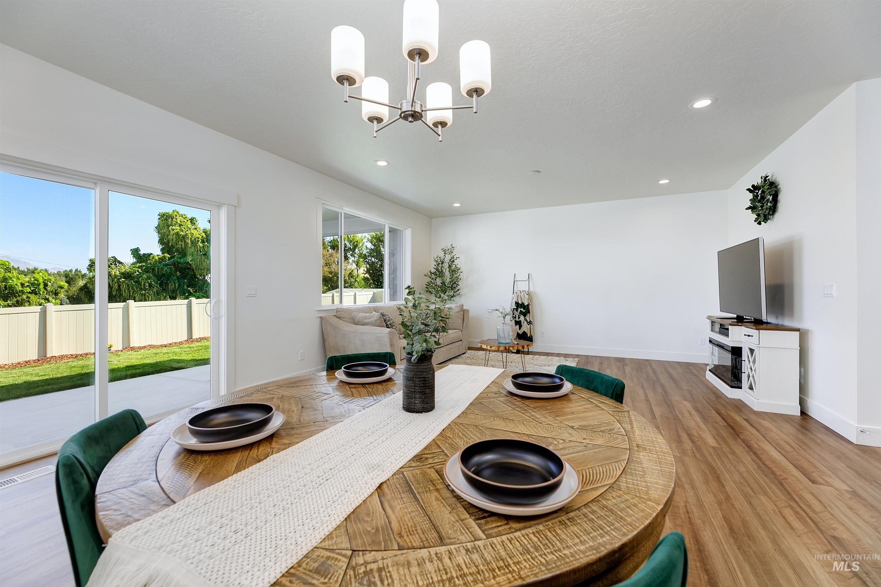 2678 Landmark St., Emmett, Idaho 83617, 3 Bedrooms, 2 Bathrooms, Residential For Sale, Price $482,990,MLS 98955839