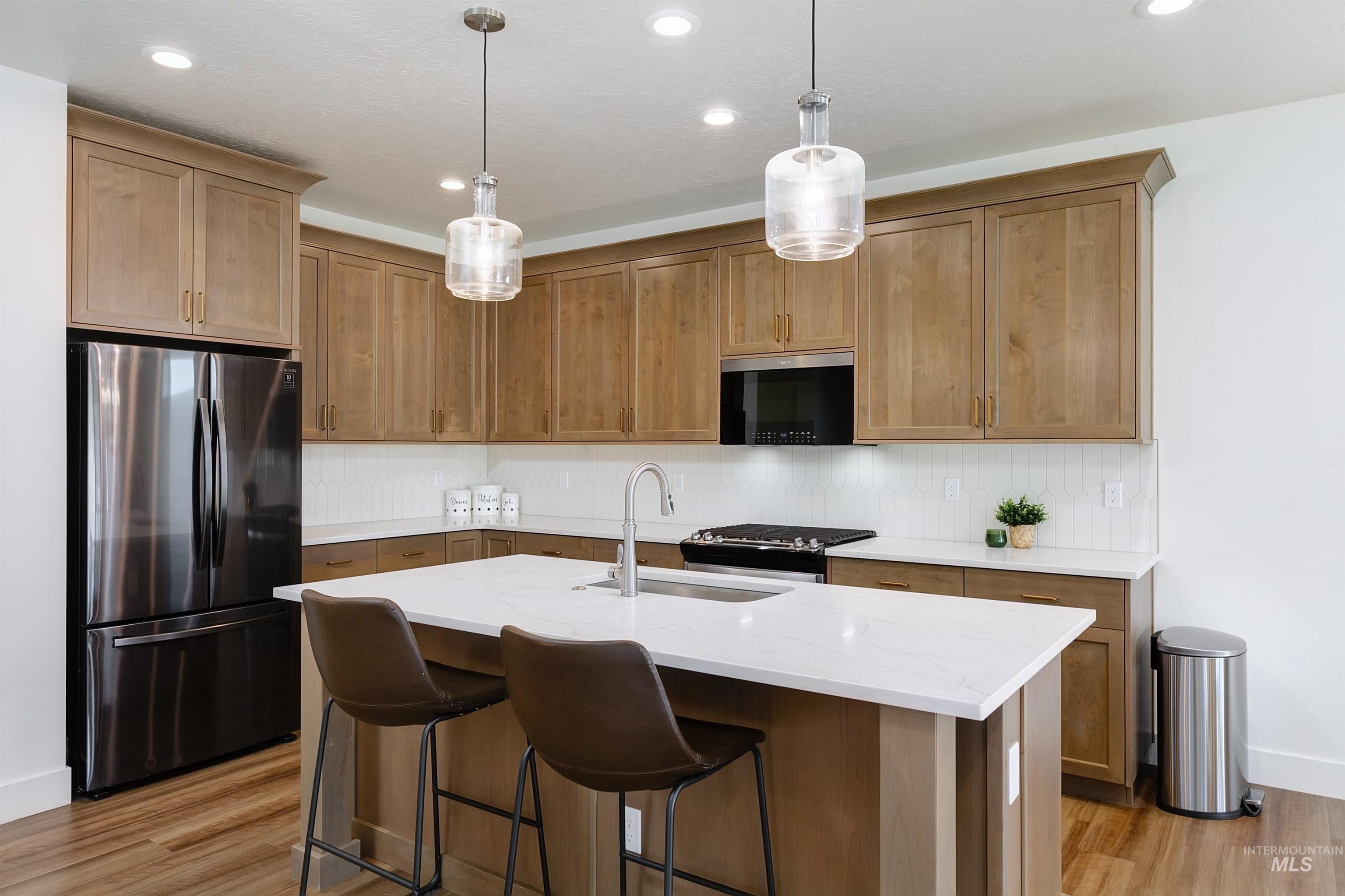 2678 Landmark St., Emmett, Idaho 83617, 3 Bedrooms, 2 Bathrooms, Residential For Sale, Price $482,990,MLS 98955839