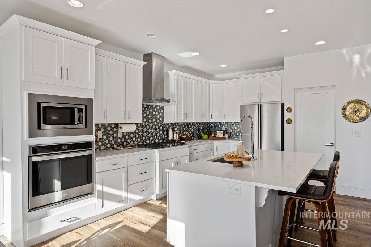 957 Birchton Loop, Twin Falls, Idaho 83301, 3 Bedrooms, 2 Bathrooms, Residential For Sale, Price $530,000,MLS 98955877