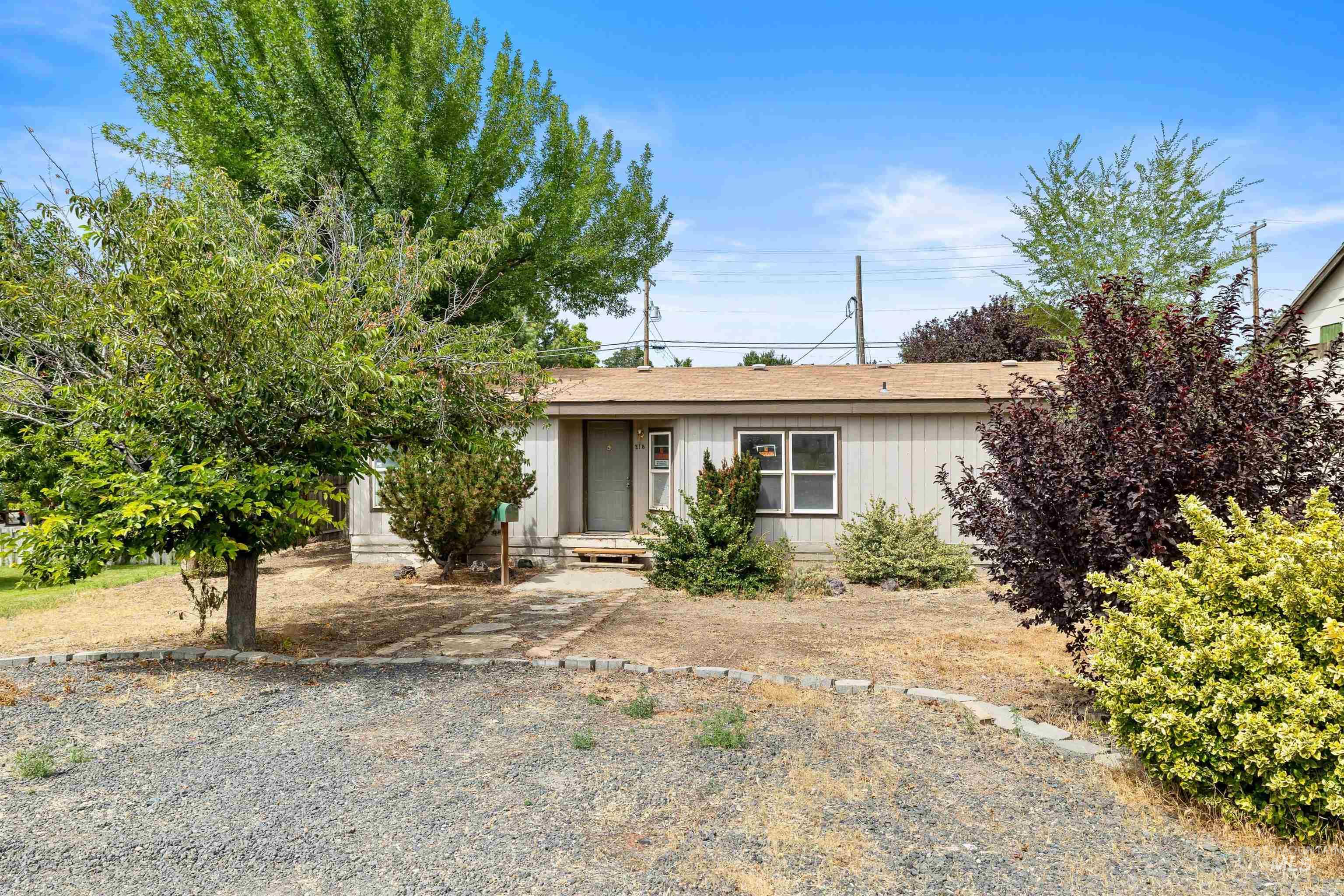 218 E Ave G, Jerome, Idaho 83338, 3 Bedrooms, 2 Bathrooms, Residential For Sale, Price $199,900,MLS 98955878