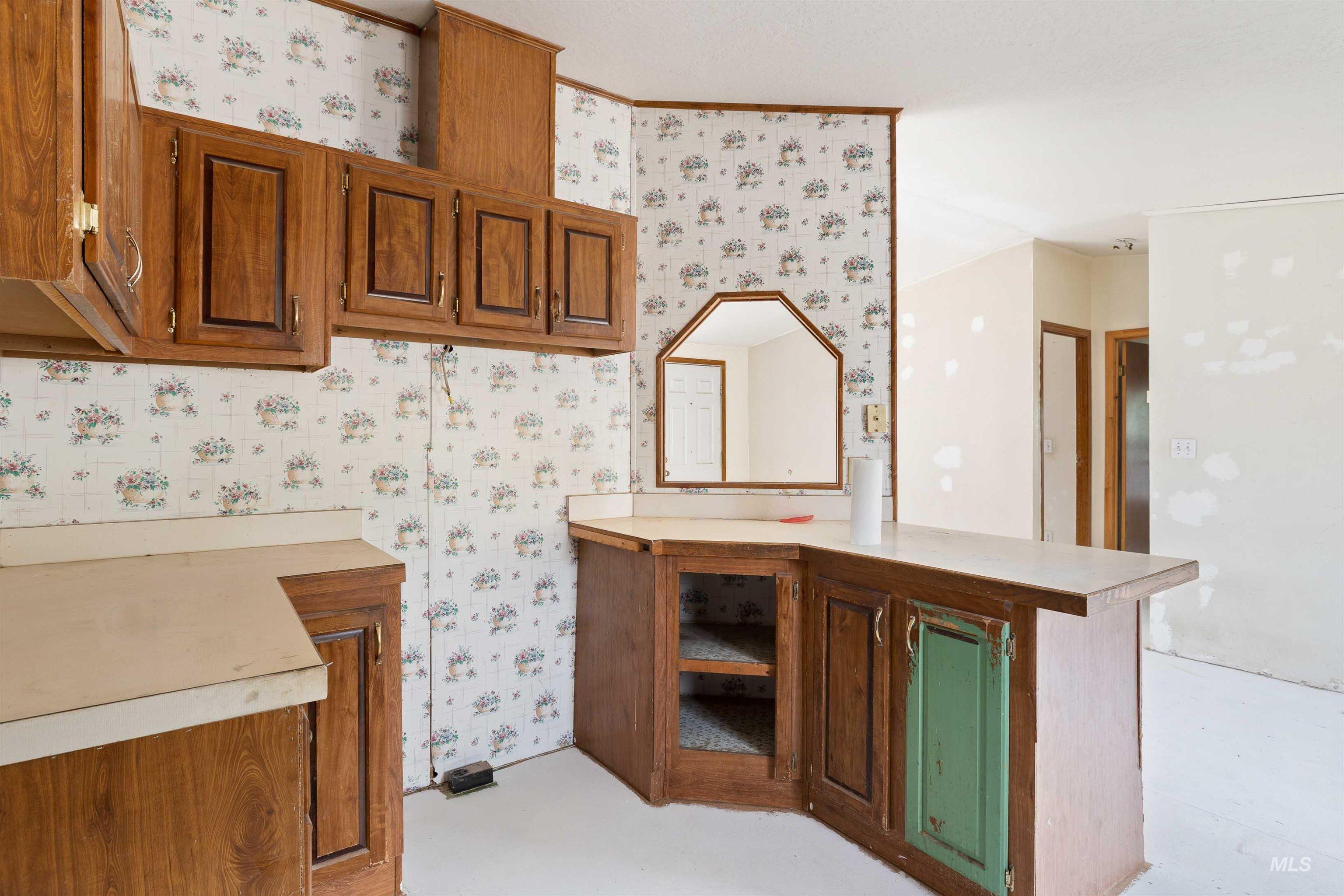 218 E Ave G, Jerome, Idaho 83338, 3 Bedrooms, 2 Bathrooms, Residential For Sale, Price $199,900,MLS 98955878