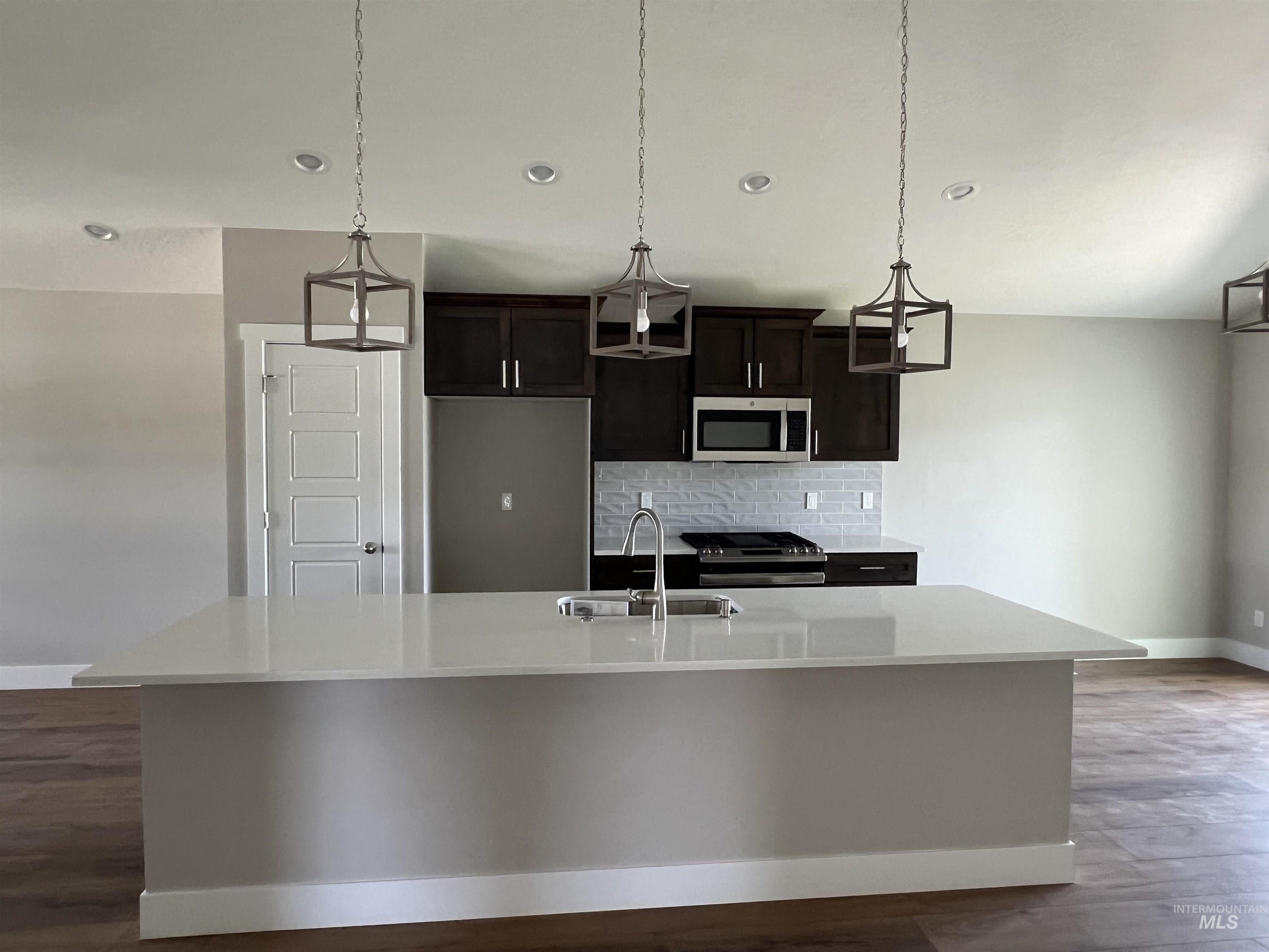 812 N 5th St, Nyssa, Oregon 97913, 3 Bedrooms, 2 Bathrooms, Residential For Sale, Price $0,MLS 98955935