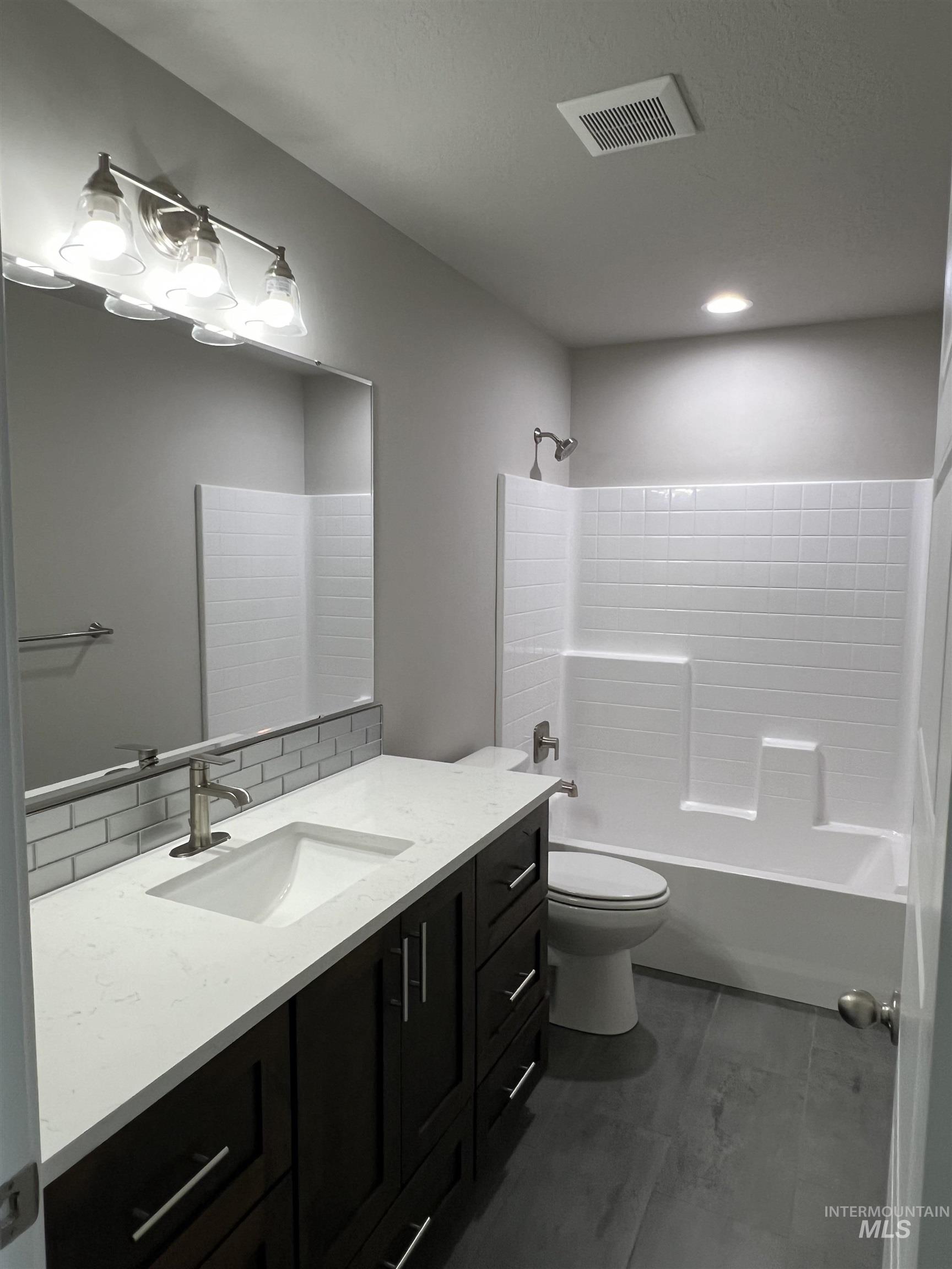 812 N 5th St, Nyssa, Oregon 97913, 3 Bedrooms, 2 Bathrooms, Residential For Sale, Price $0,MLS 98955935