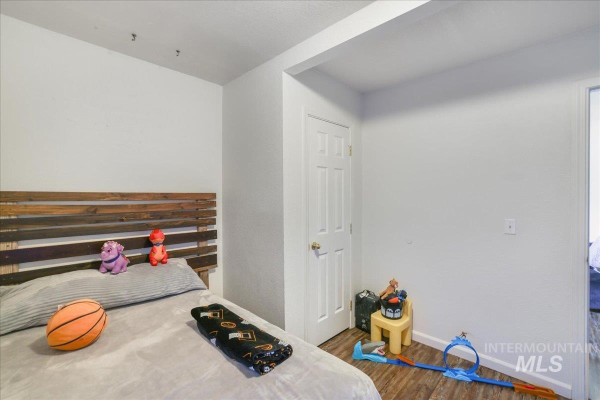 121 7th Ave South, Buhl, Idaho 83316, 4 Bedrooms, 2 Bathrooms, Residential For Sale, Price $270,000,MLS 98955950