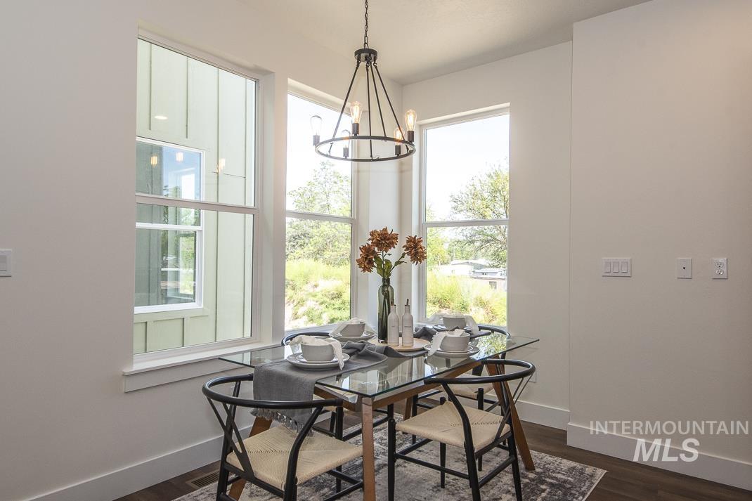 479 E Violets Cove Ln, Garden City, Idaho 83714, 3 Bedrooms, 3.5 Bathrooms, Residential For Sale, Price $600,000,MLS 98955984