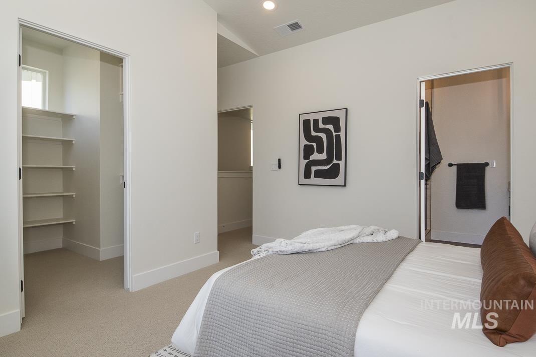 479 E Violets Cove Ln, Garden City, Idaho 83714, 3 Bedrooms, 3.5 Bathrooms, Residential For Sale, Price $600,000,MLS 98955984