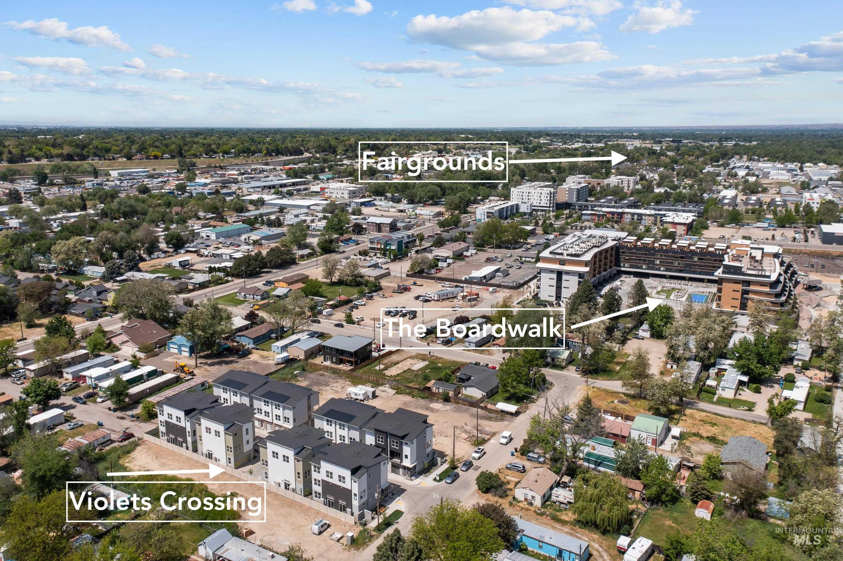 479 E Violets Cove Ln, Garden City, Idaho 83714, 3 Bedrooms, 3.5 Bathrooms, Residential For Sale, Price $600,000,MLS 98955984