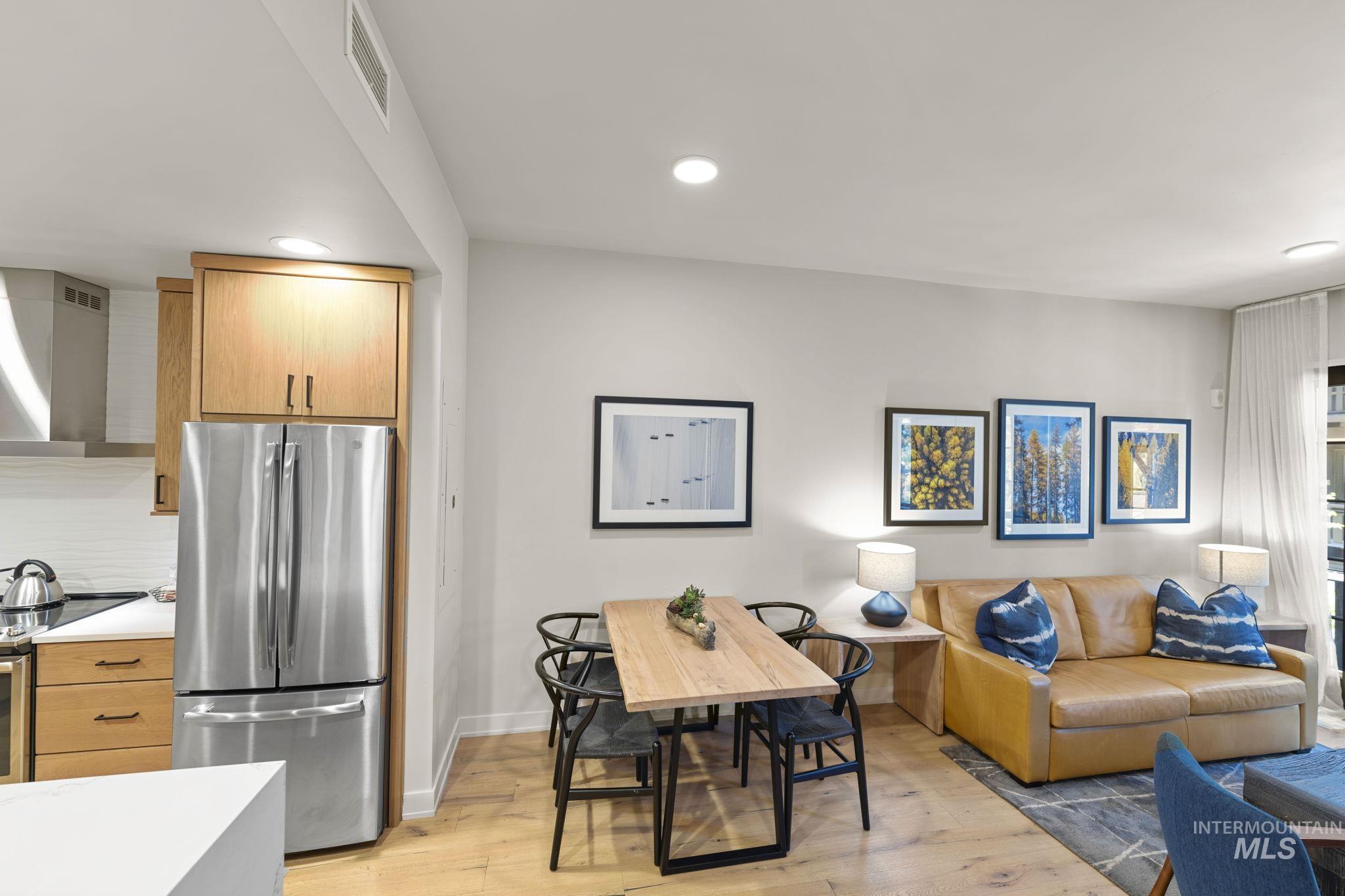 780 Village Dr., Donnelly, Idaho 83615-5014, 1 Bedroom, 1 Bathroom, Residential For Sale, Price $575,000,MLS 98956040