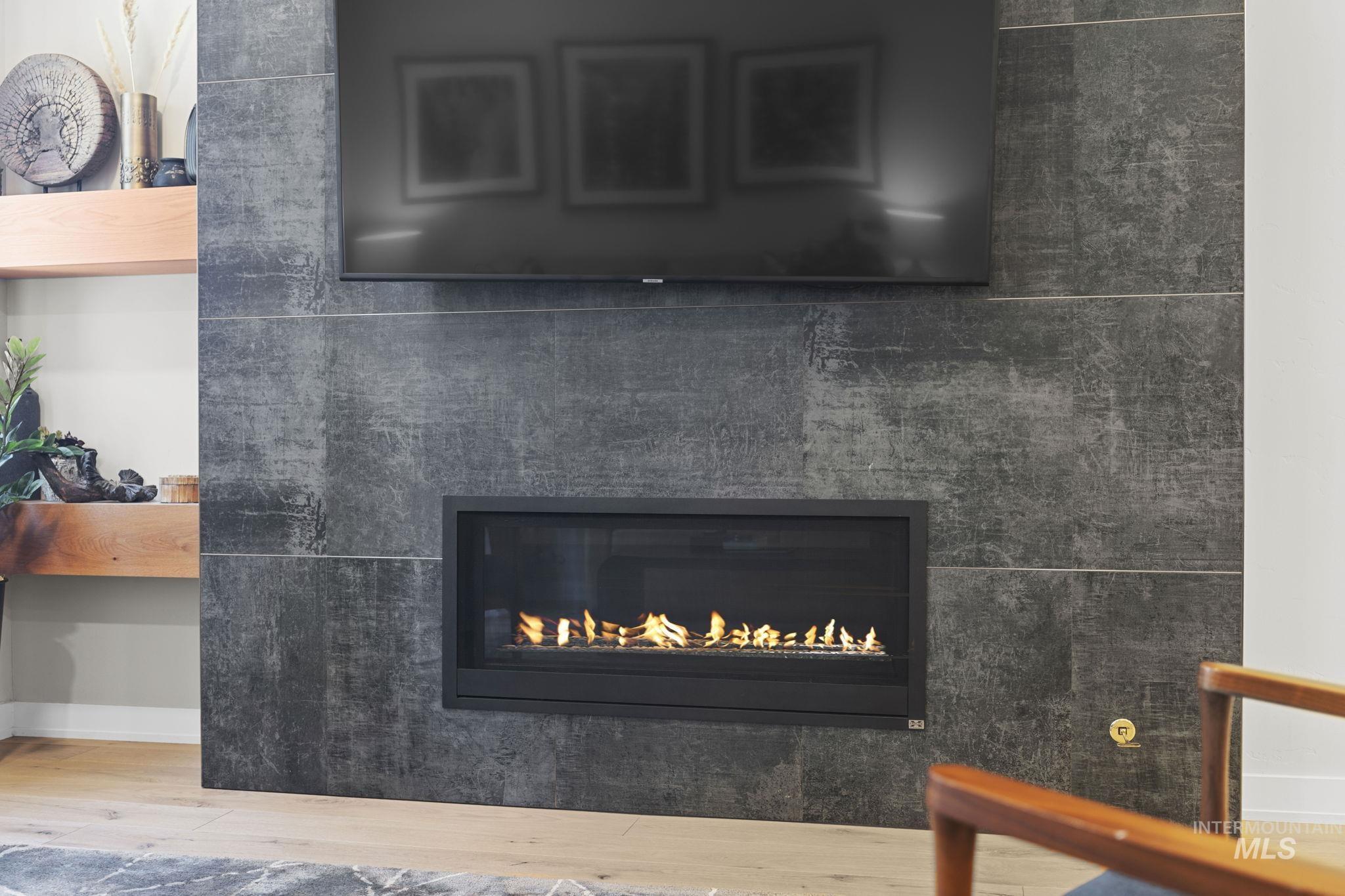 780 Village Dr., Donnelly, Idaho 83615-5014, 1 Bedroom, 1 Bathroom, Residential For Sale, Price $575,000,MLS 98956040