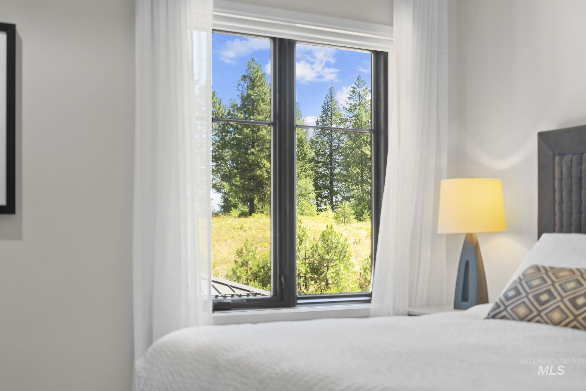 780 Village Dr., Donnelly, Idaho 83615-5014, 1 Bedroom, 1 Bathroom, Residential For Sale, Price $575,000,MLS 98956040