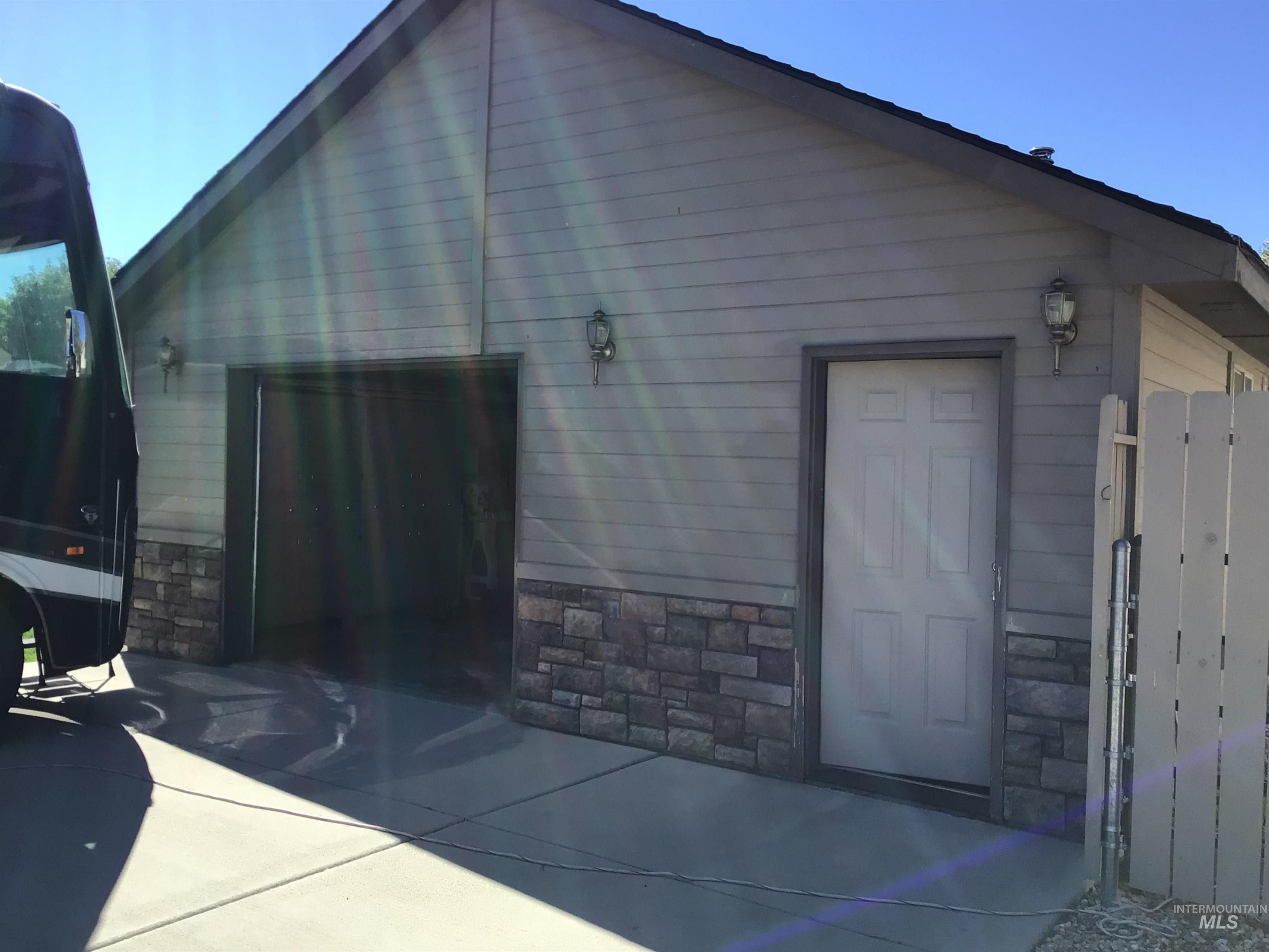 12179 W Tustin, Kuna, Idaho 83634, 4 Bedrooms, 3.5 Bathrooms, Residential For Sale, Price $965,000, 98956058