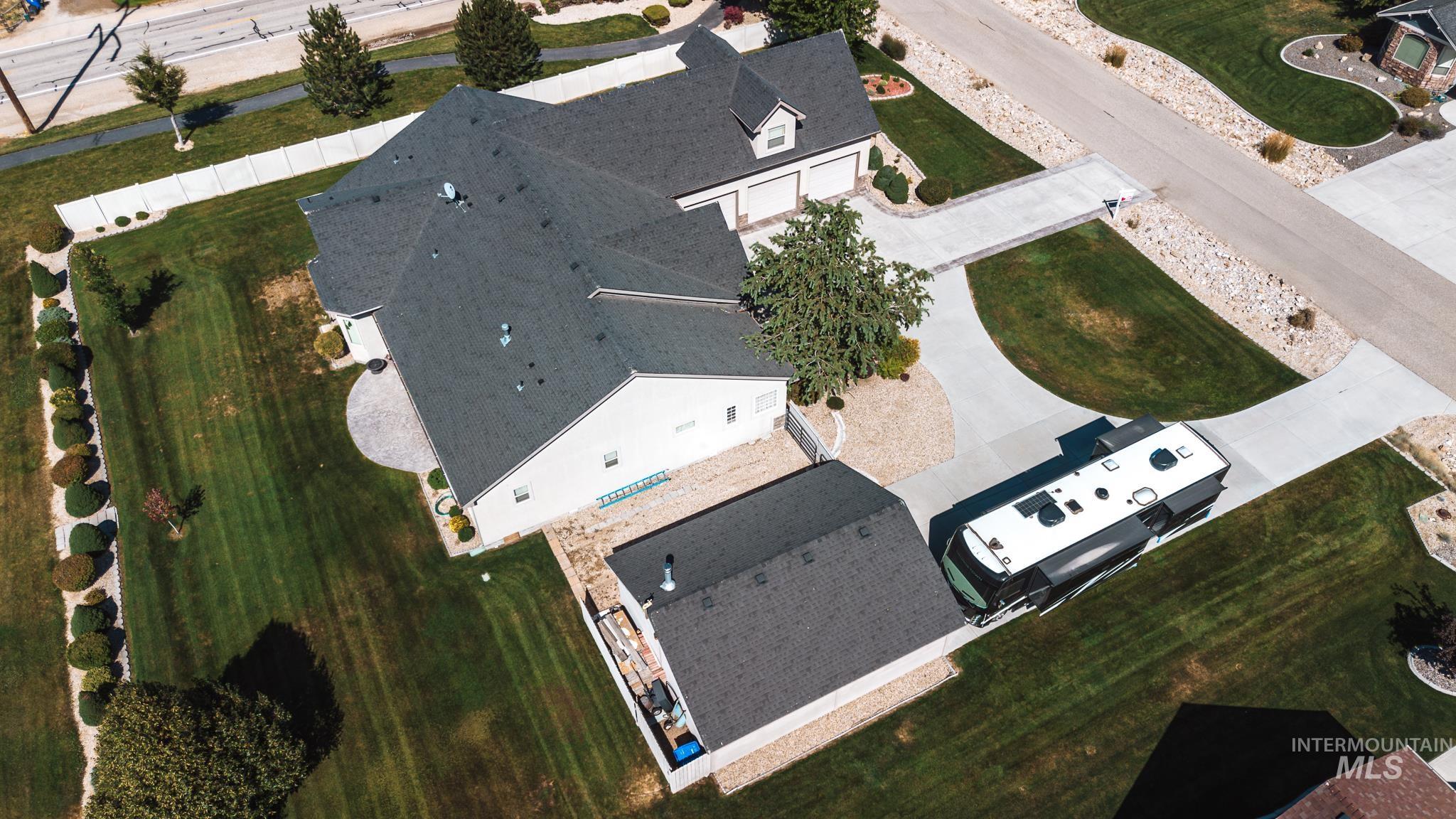 12179 W Tustin, Kuna, Idaho 83634, 4 Bedrooms, 3.5 Bathrooms, Residential For Sale, Price $965,000, 98956058