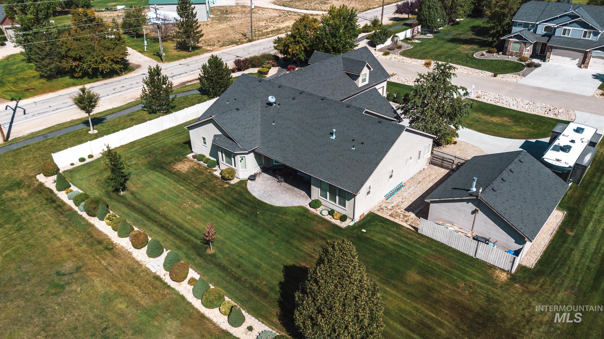 12179 W Tustin, Kuna, Idaho 83634, 4 Bedrooms, 3.5 Bathrooms, Residential For Sale, Price $965,000, 98956058