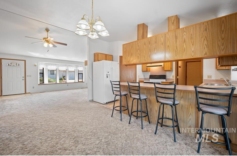 1128 Burrell Ave., Lewiston, Idaho 83501, 3 Bedrooms, 2 Bathrooms, Residential For Sale, Price $279,000,MLS 98956068