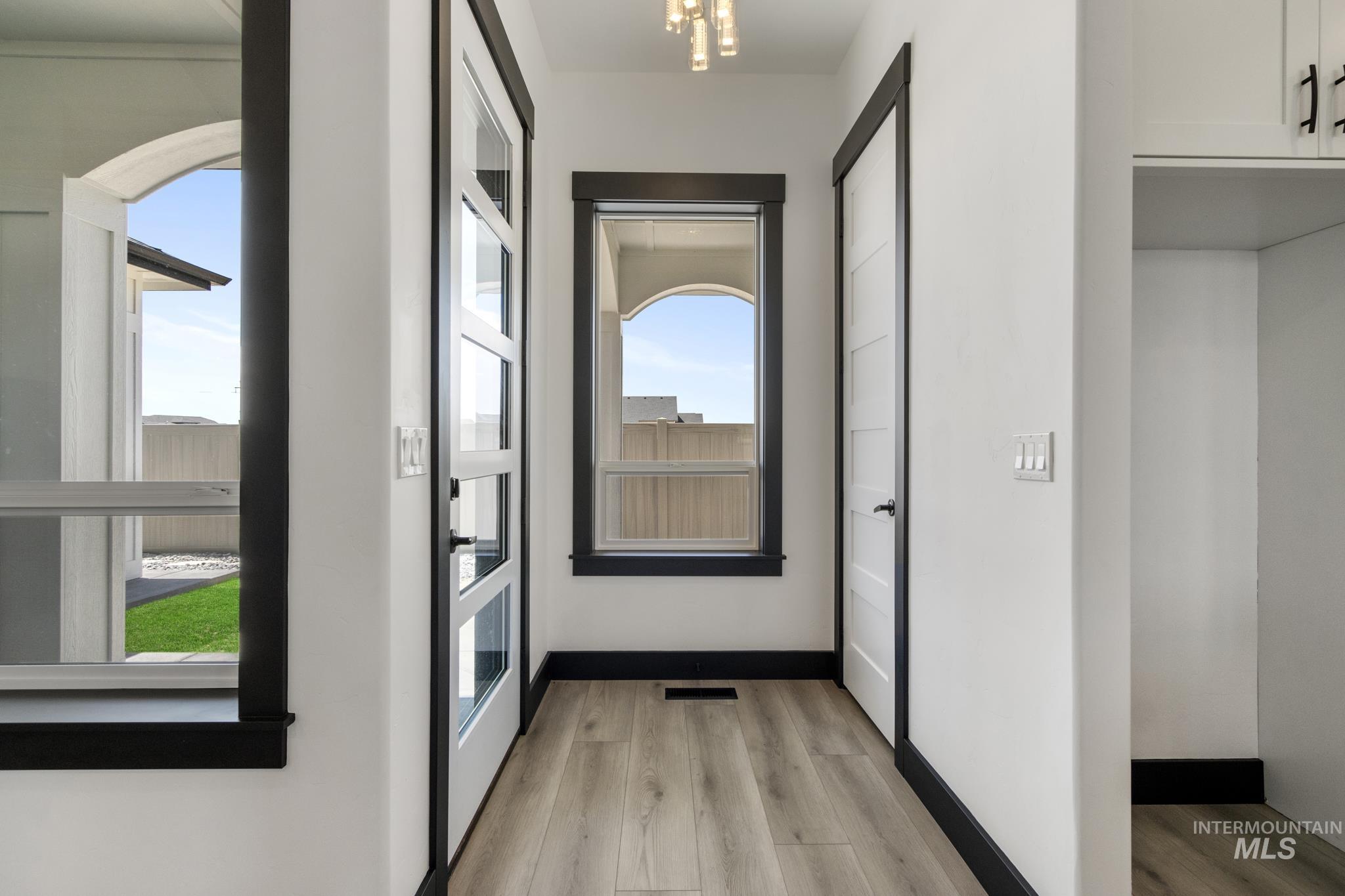 2040 W Ibis Dr, Nampa, Idaho 83686, 4 Bedrooms, 3 Bathrooms, Residential For Sale, Price $665,000,MLS 98956094