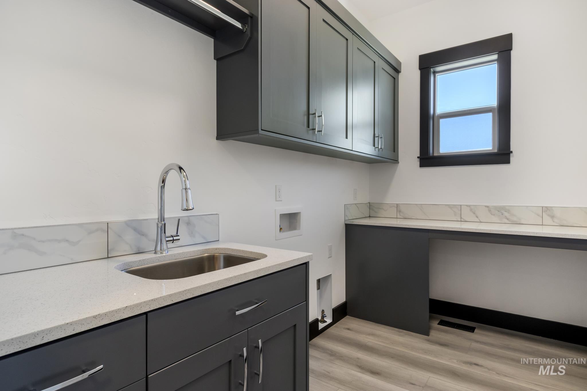 2040 W Ibis Dr, Nampa, Idaho 83686, 4 Bedrooms, 3 Bathrooms, Residential For Sale, Price $665,000,MLS 98956094