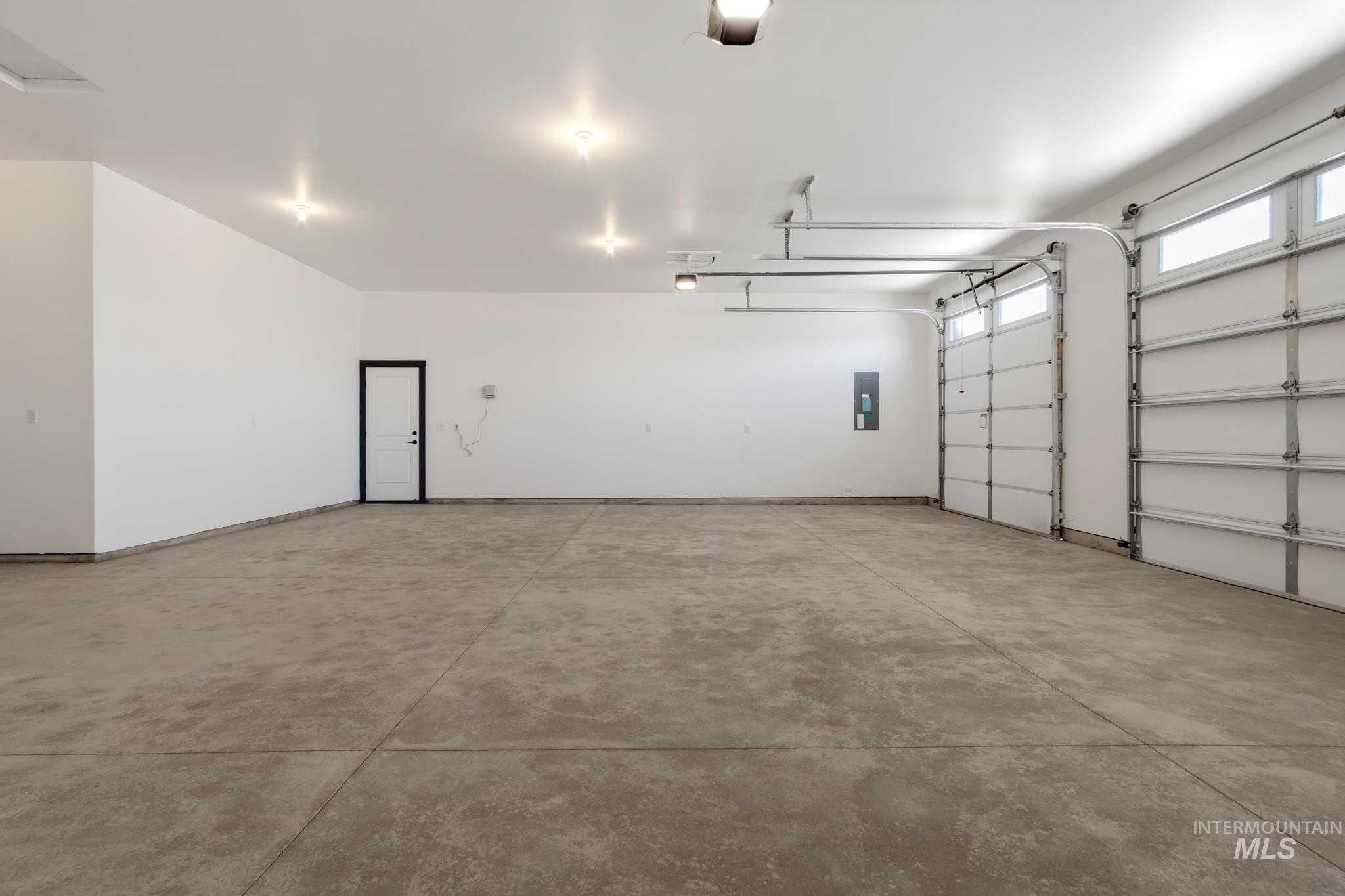 2040 W Ibis Dr, Nampa, Idaho 83686, 4 Bedrooms, 3 Bathrooms, Residential For Sale, Price $665,000,MLS 98956094