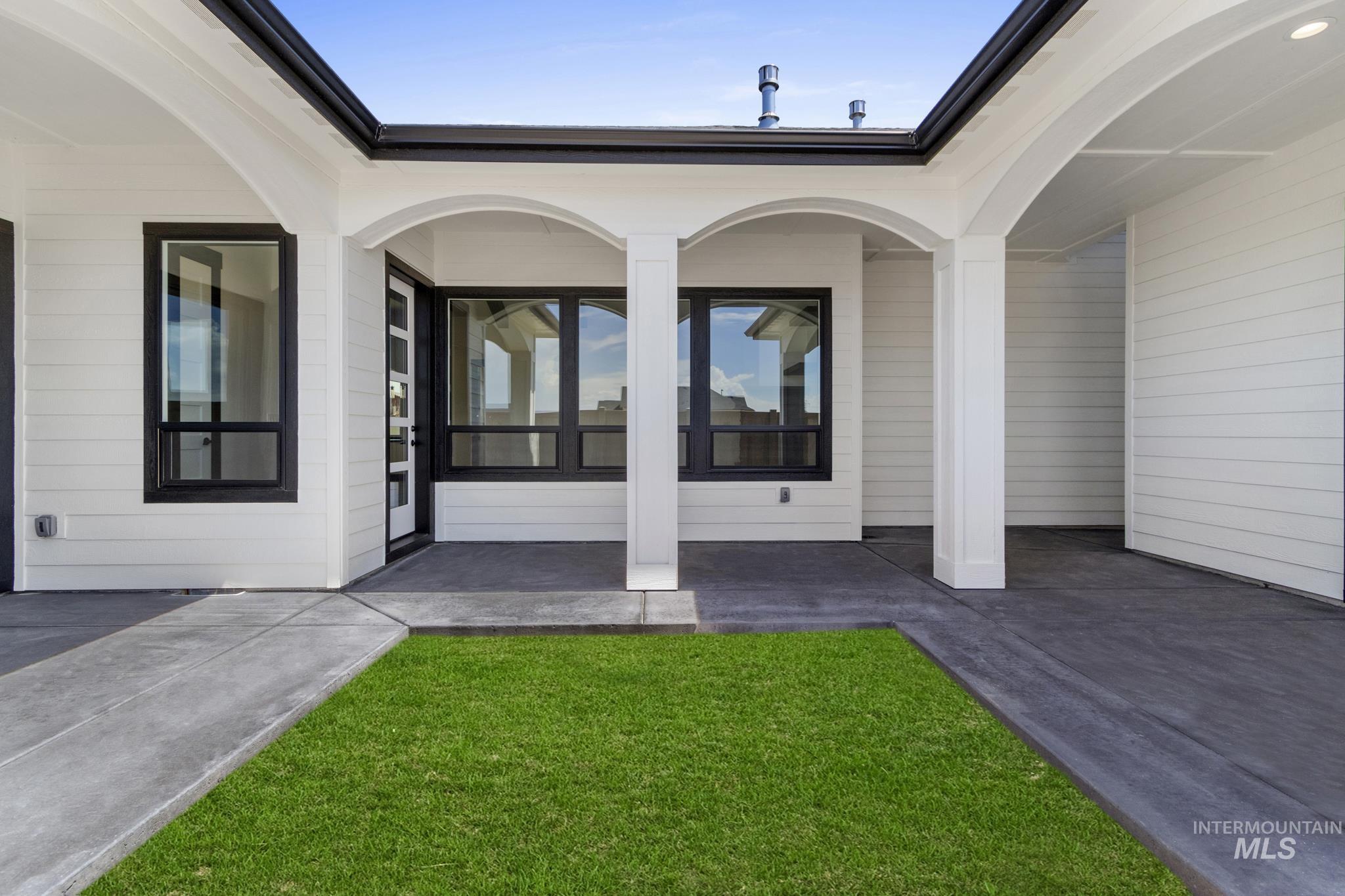 2040 W Ibis Dr, Nampa, Idaho 83686, 4 Bedrooms, 3 Bathrooms, Residential For Sale, Price $665,000,MLS 98956094