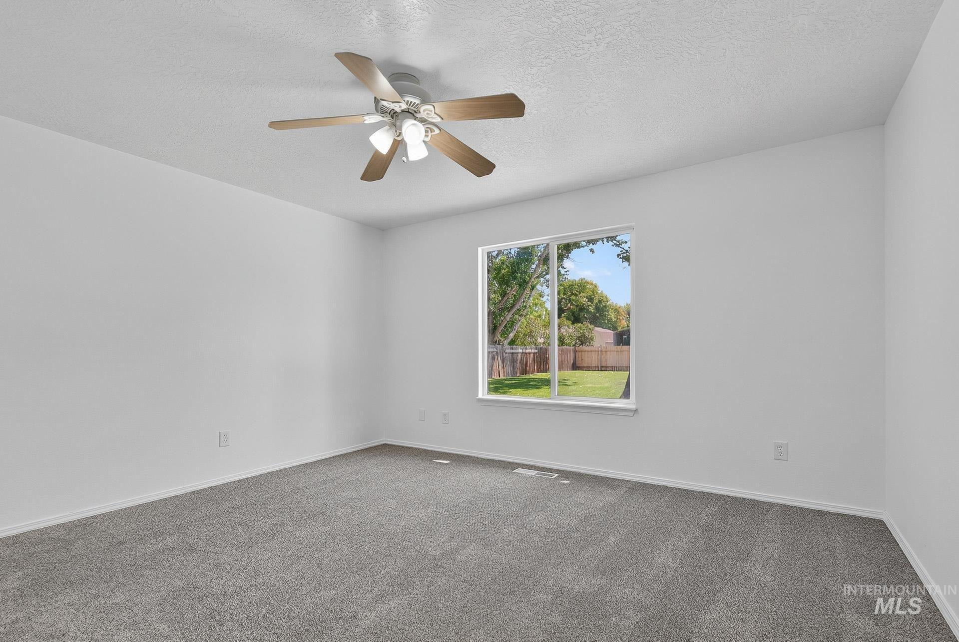 3719 E Sage Ct, Nampa, Idaho 83687, 6 Bedrooms, 2.5 Bathrooms, Residential For Sale, Price $524,000,MLS 98956095