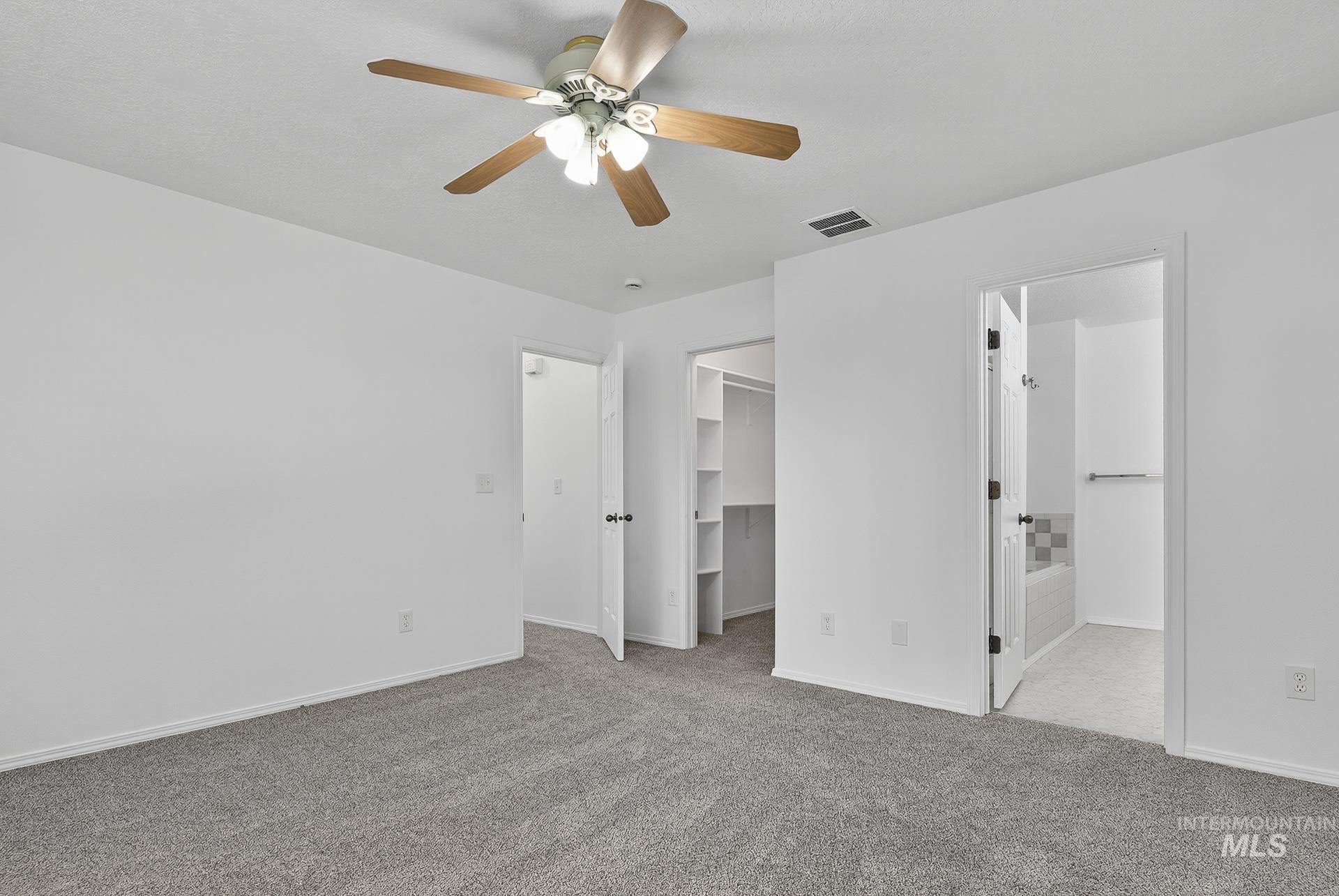 3719 E Sage Ct, Nampa, Idaho 83687, 6 Bedrooms, 2.5 Bathrooms, Residential For Sale, Price $524,000,MLS 98956095