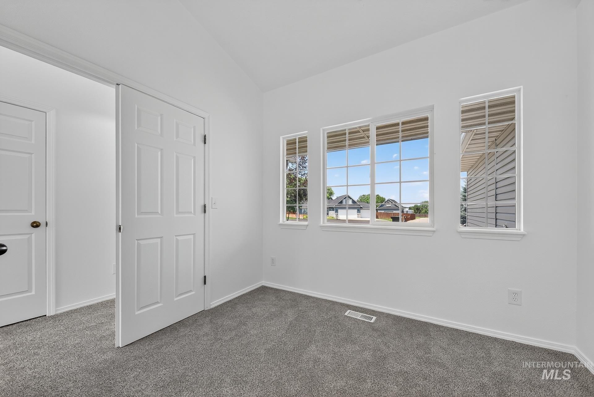 3719 E Sage Ct, Nampa, Idaho 83687, 6 Bedrooms, 2.5 Bathrooms, Residential For Sale, Price $524,000,MLS 98956095