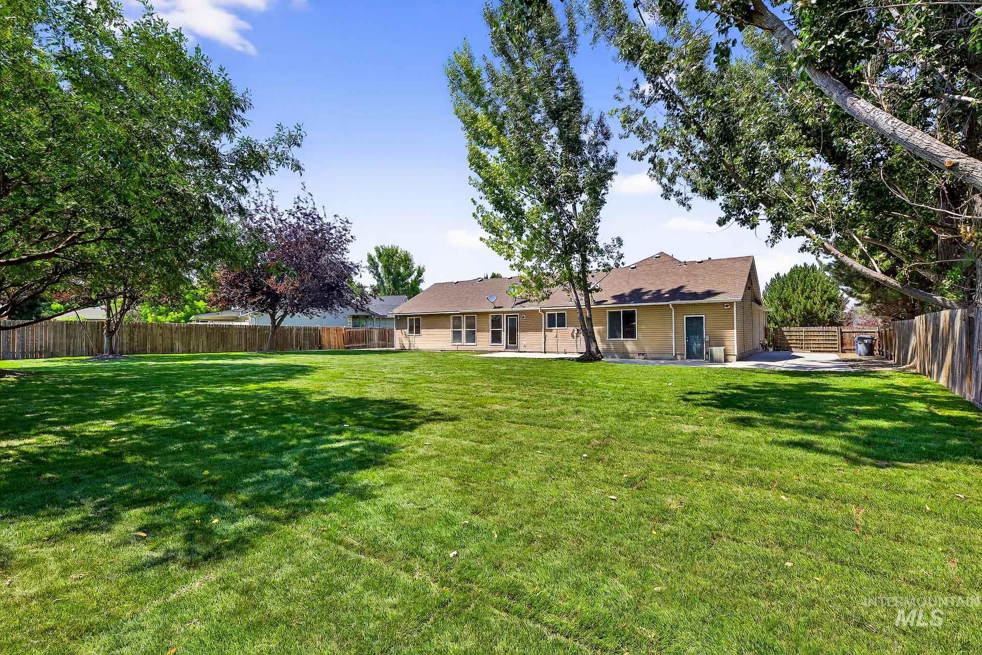 3719 E Sage Ct, Nampa, Idaho 83687, 6 Bedrooms, 2.5 Bathrooms, Residential For Sale, Price $524,000,MLS 98956095