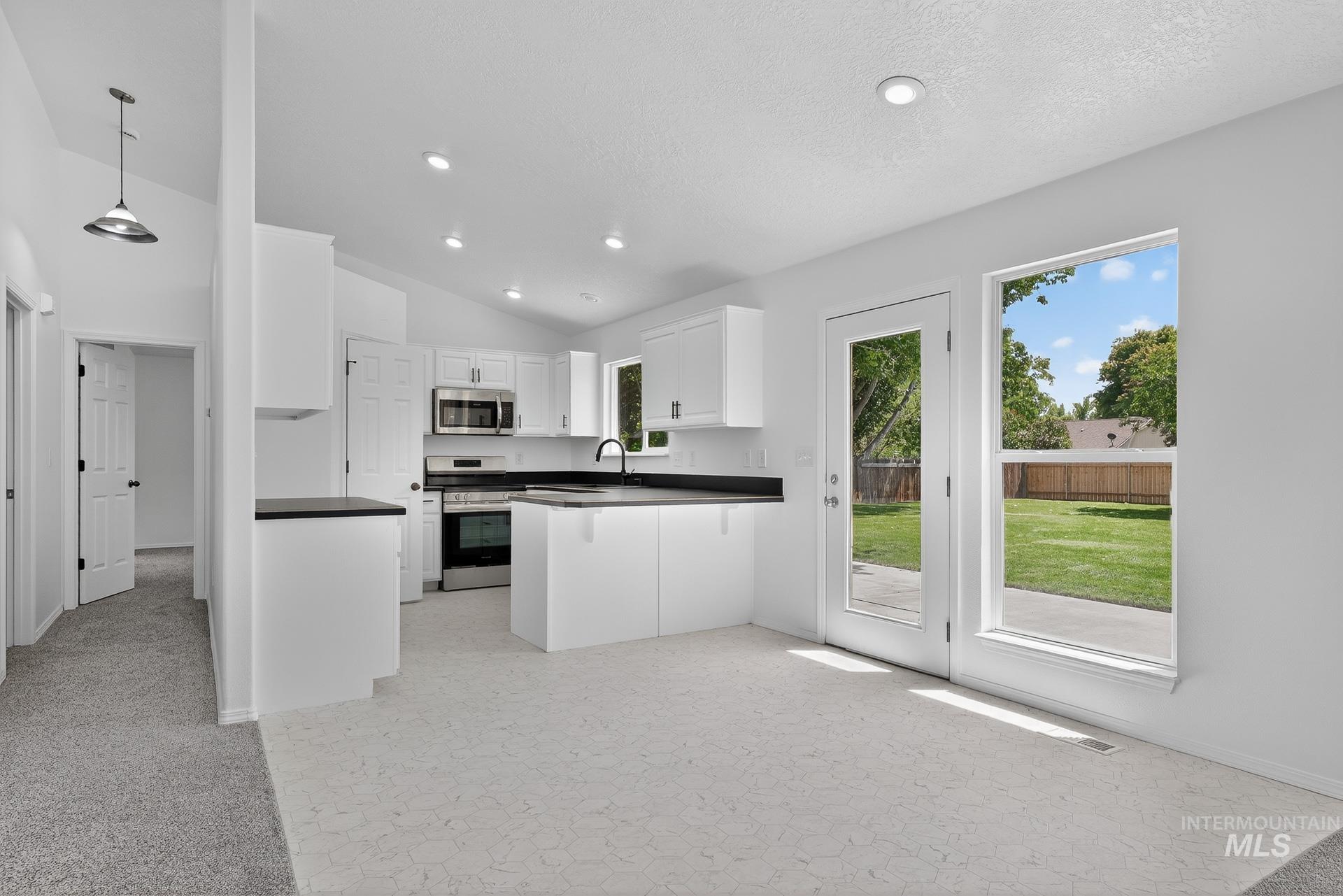 3719 E Sage Ct, Nampa, Idaho 83687, 6 Bedrooms, 2.5 Bathrooms, Residential For Sale, Price $524,000,MLS 98956095