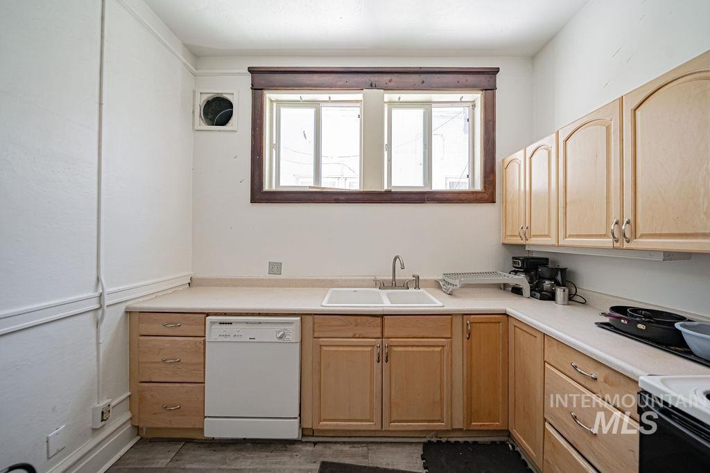 310 E Center St, Pocatello, Idaho 83201, Residential Income For Sale, Price $1,890,000,MLS 98956113