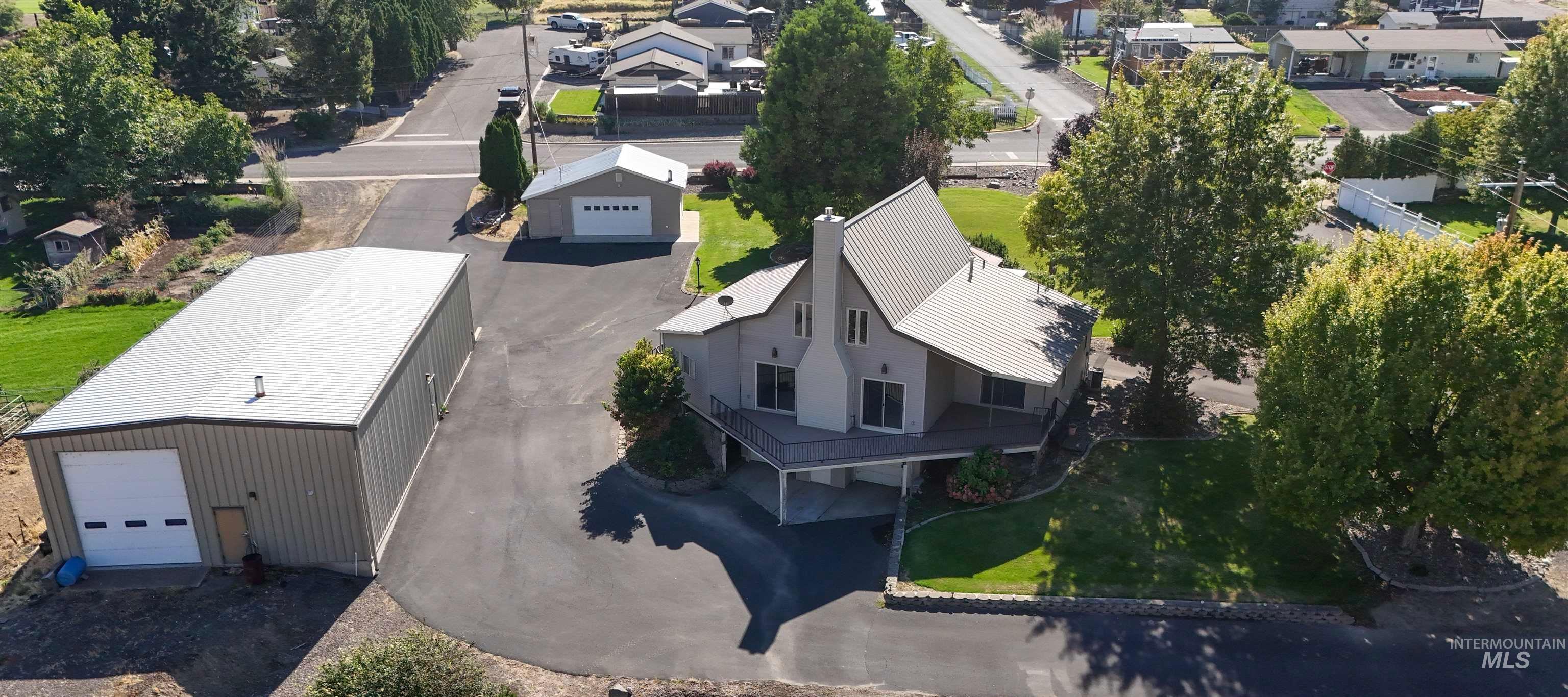209 Harding St, Asotin, Washington 99402, 3 Bedrooms, 3 Bathrooms, Residential For Sale, Price $725,000,MLS 98956128