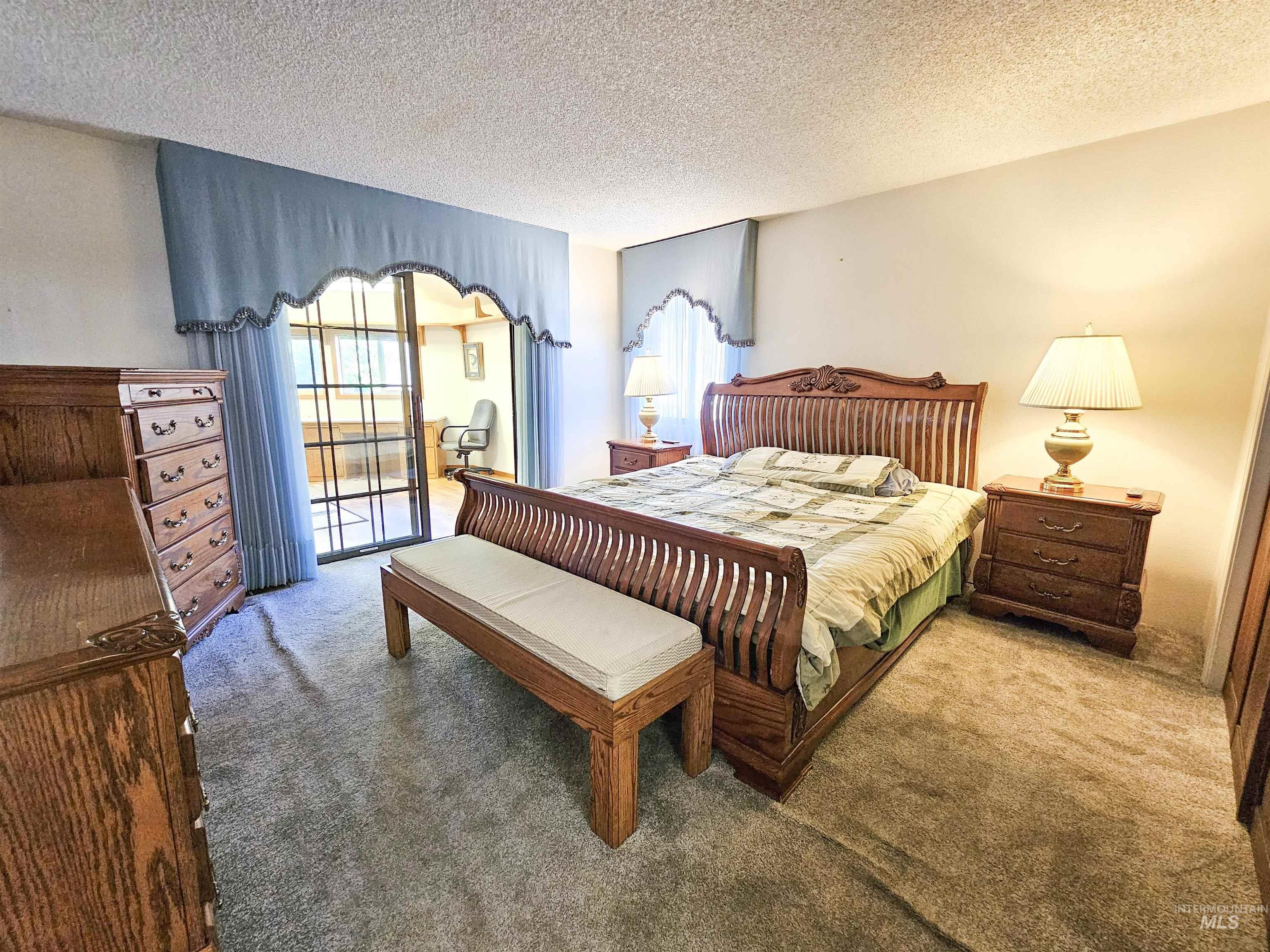 209 Harding St, Asotin, Washington 99402, 3 Bedrooms, 3 Bathrooms, Residential For Sale, Price $769,000,MLS 98956128