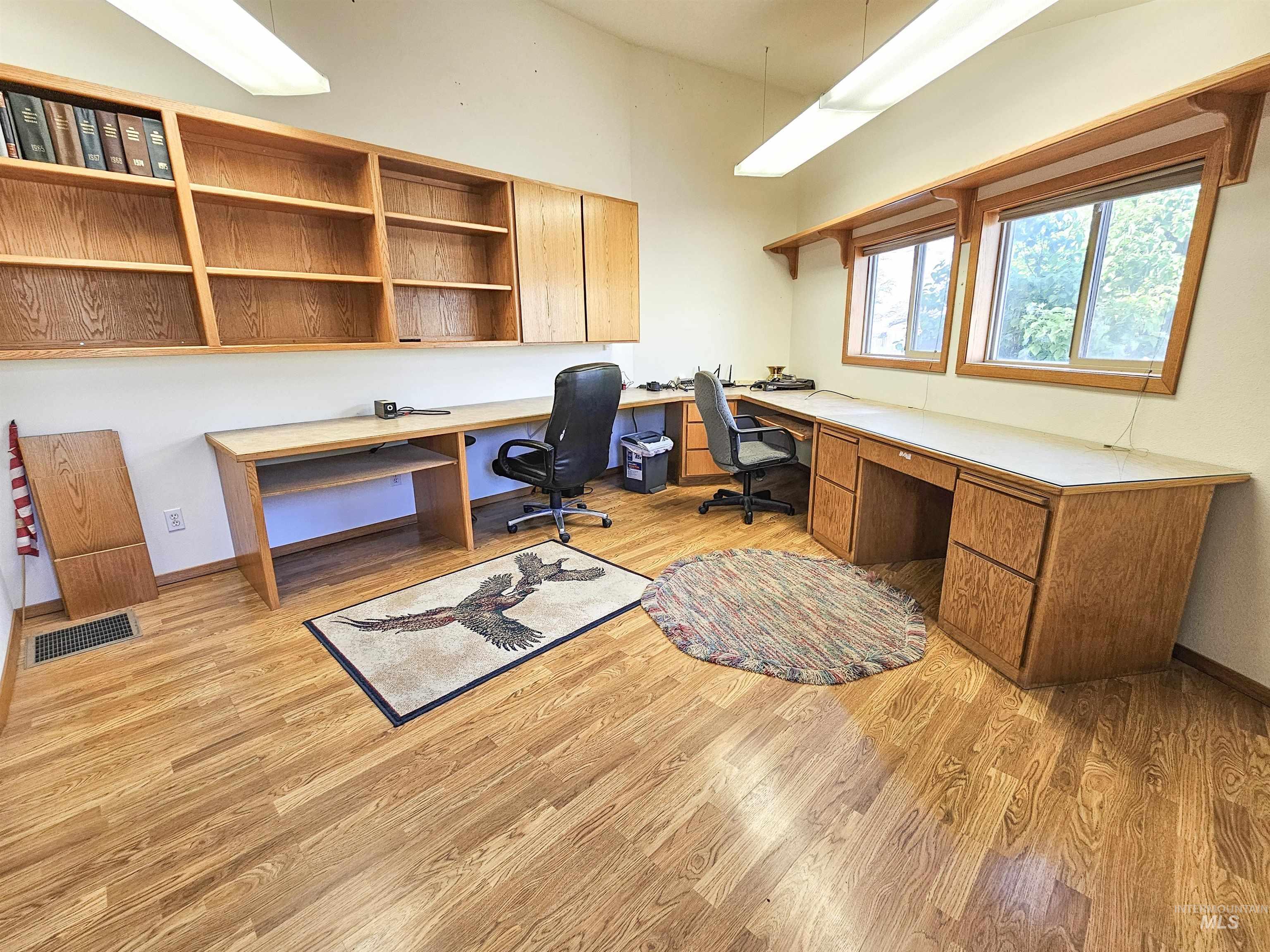 209 Harding St, Asotin, Washington 99402, 3 Bedrooms, 3 Bathrooms, Residential For Sale, Price $769,000,MLS 98956128