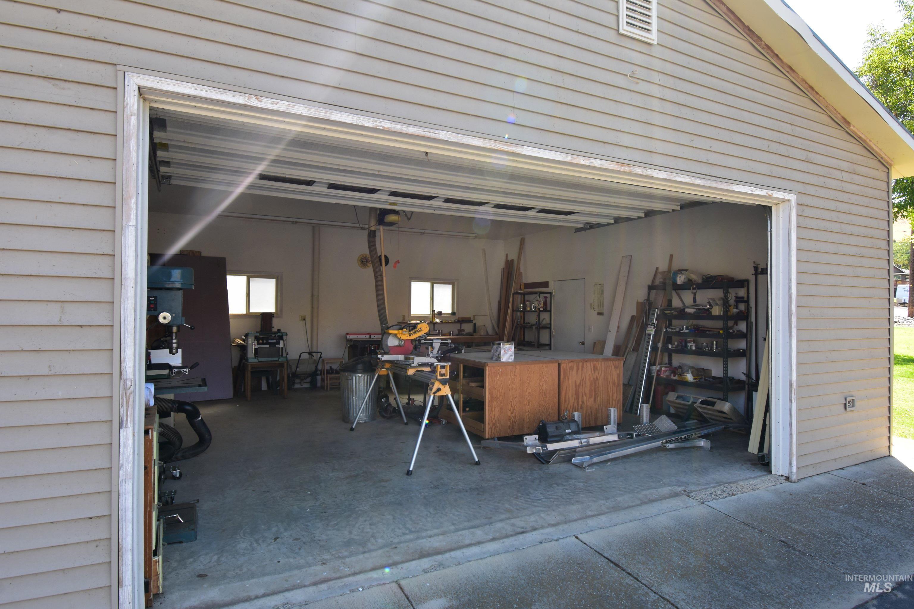 209 Harding St, Asotin, Washington 99402, 3 Bedrooms, 3 Bathrooms, Residential For Sale, Price $799,000,MLS 98956128