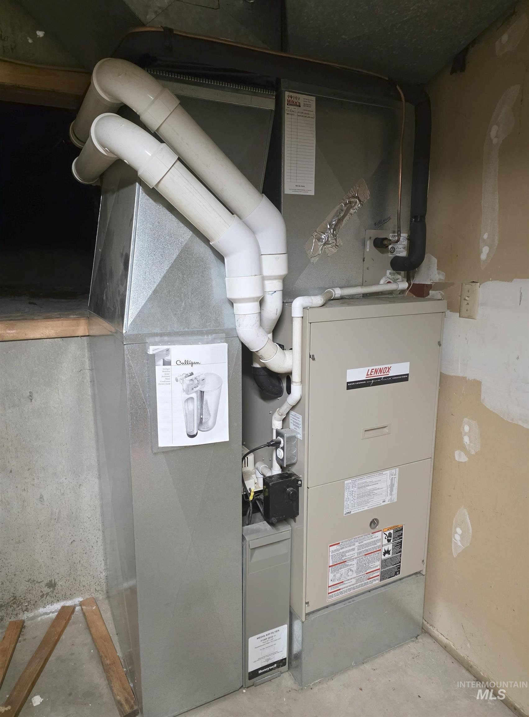 209 Harding St, Asotin, Washington 99402, 3 Bedrooms, 3 Bathrooms, Residential For Sale, Price $799,000,MLS 98956128