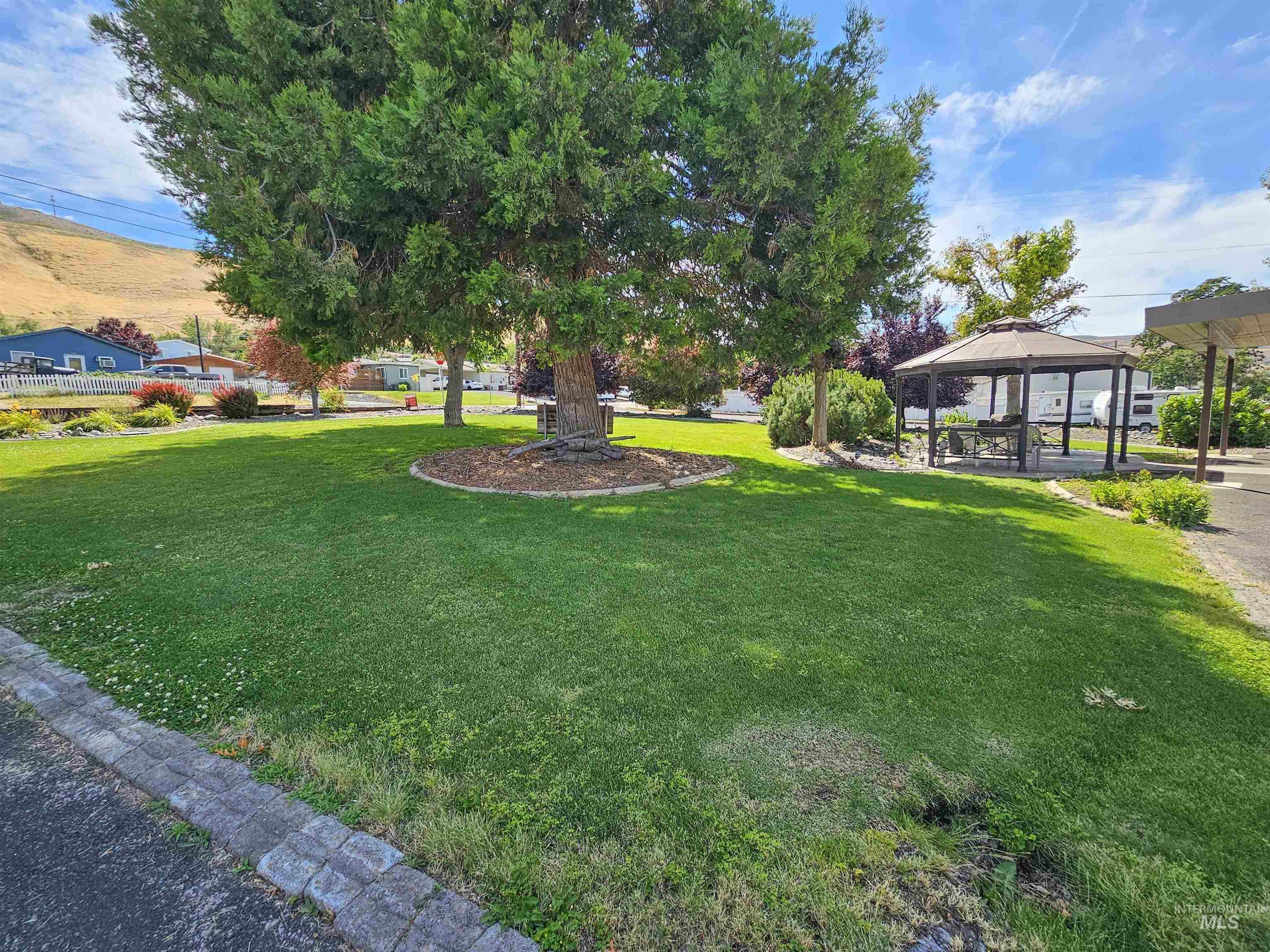 209 Harding St, Asotin, Washington 99402, 3 Bedrooms, 3 Bathrooms, Residential For Sale, Price $769,000,MLS 98956128