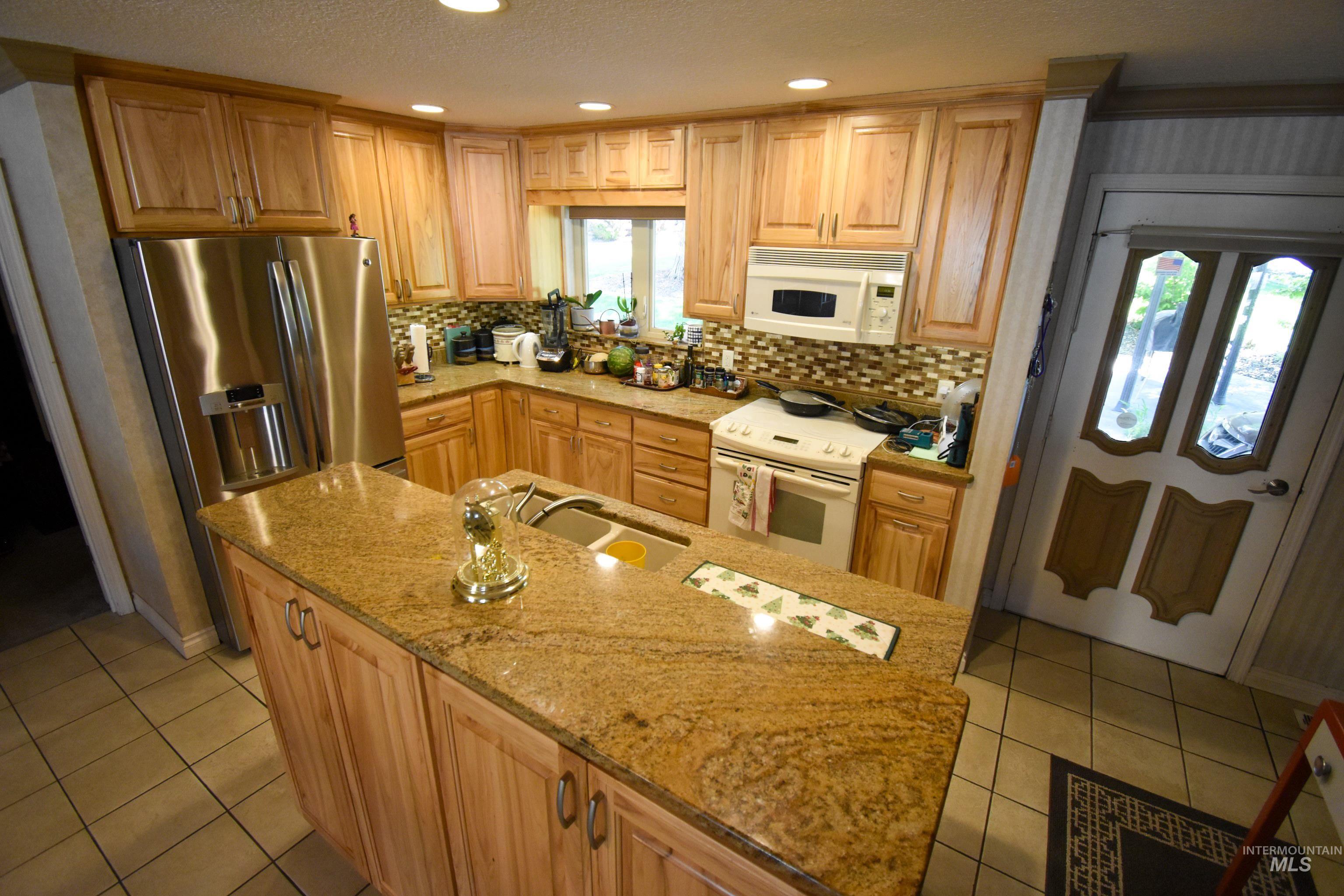 209 Harding St, Asotin, Washington 99402, 3 Bedrooms, 3 Bathrooms, Residential For Sale, Price $799,000,MLS 98956128