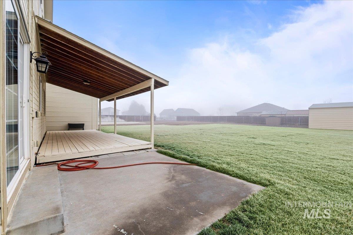 1190 NW Bluegrass Cr, Mountain Home, Idaho 83647, 5 Bedrooms, 2.5 Bathrooms, Residential For Sale, Price $689,900,MLS 98956137