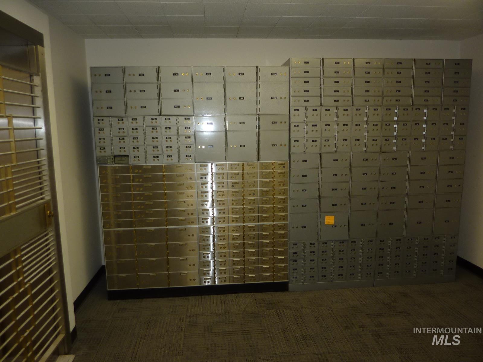 1031 21st Street, Lewiston, Idaho 83501-1927, Business/Commercial For Sale, Price $891,000,MLS 98956162