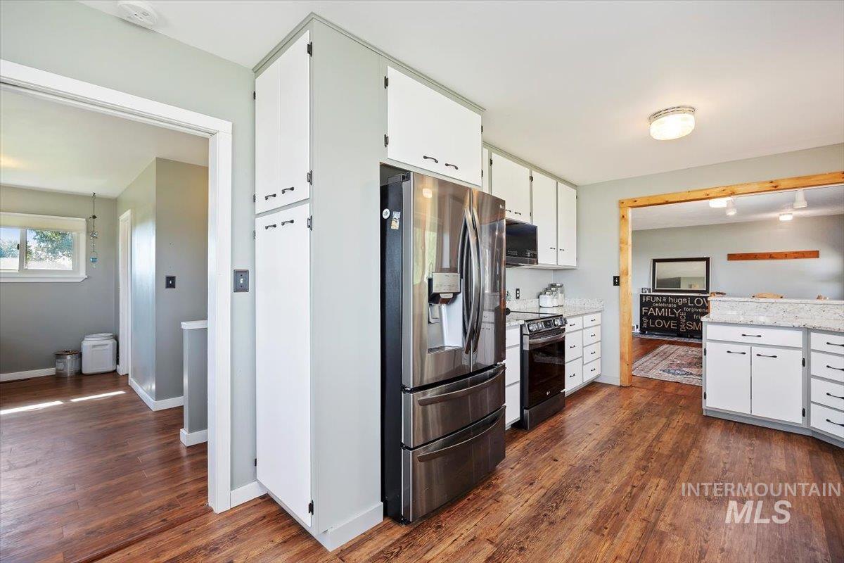 249 W 500 S, Jerome, Idaho 83338, 4 Bedrooms, 3 Bathrooms, Residential For Sale, Price $825,000, 98956174